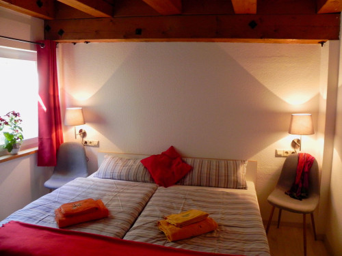 TOP-location! Modern 3 room-apartment in the historic town center, private parking