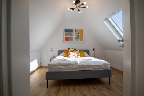 110 sqm Penthouse | Fair/Airport – ZachaStay
