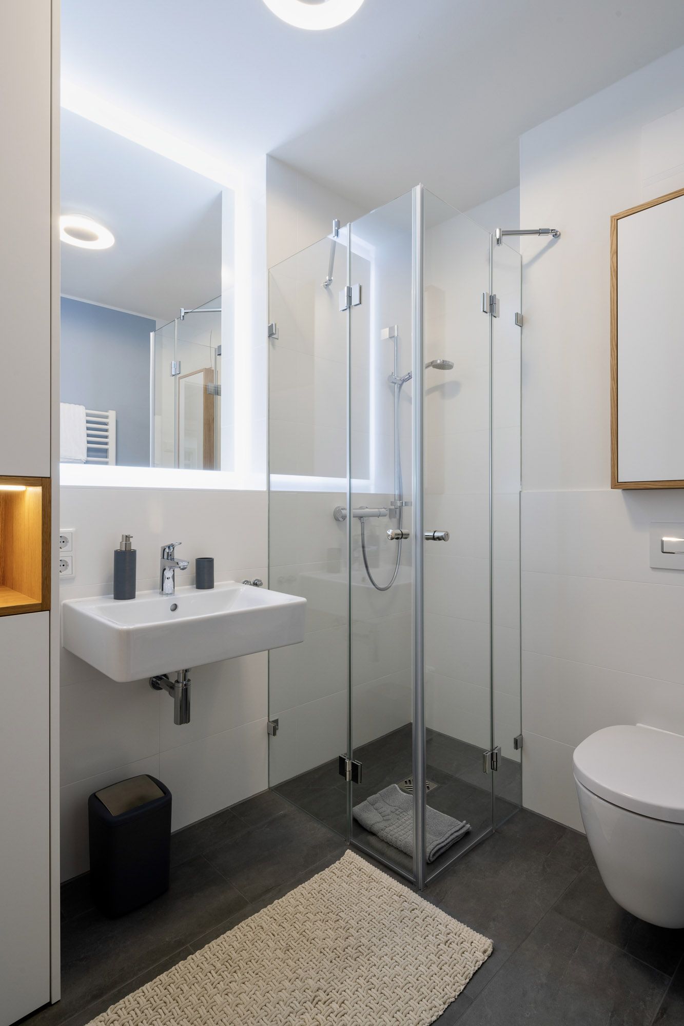  VINCENT Apartment With Loggia, Undegraund Car Park, Cleaning  -  VINCENT apartment with loggia, undegraund car park, cleaning  - Gallery -  11