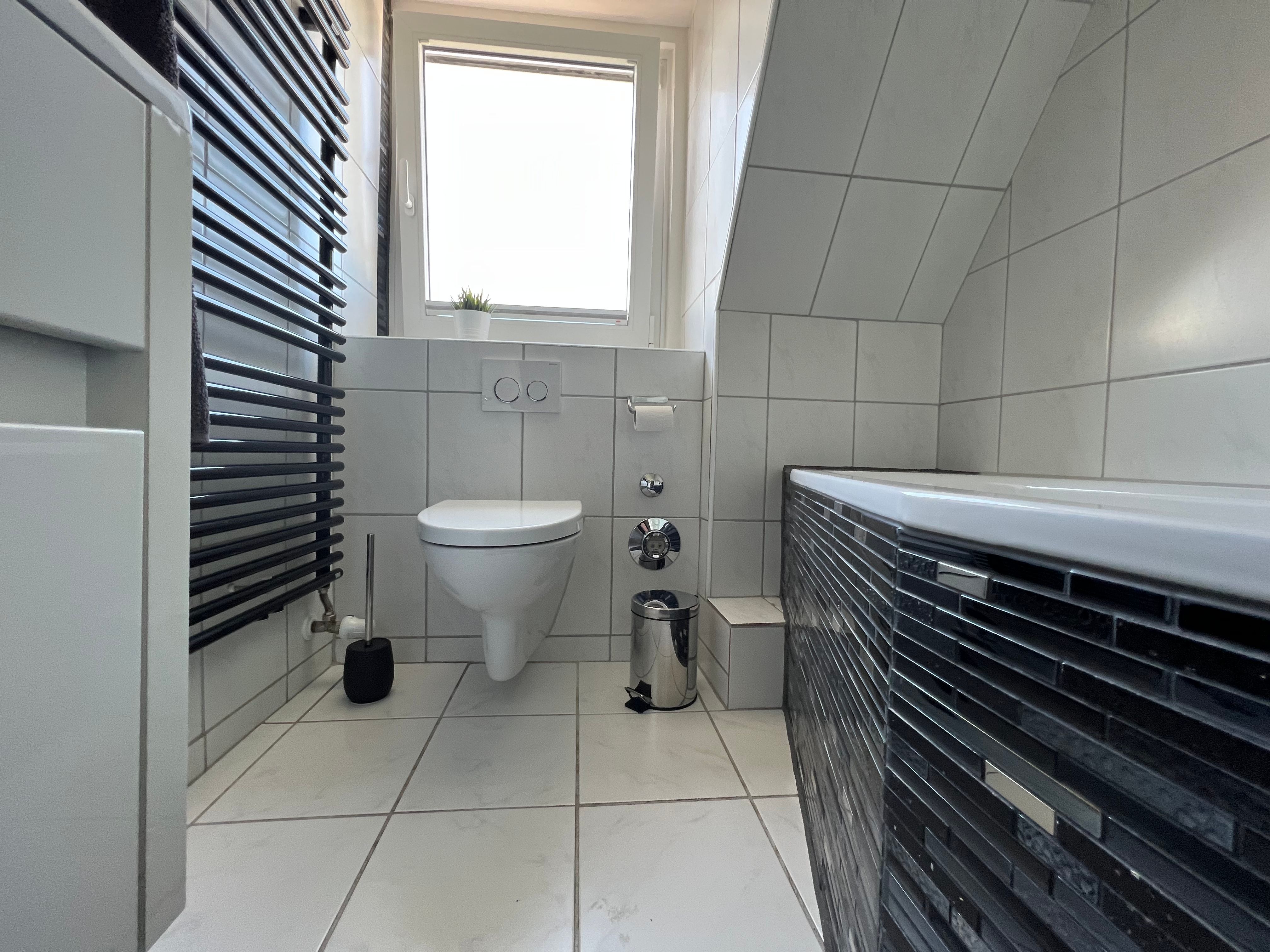 Quiet Exclusive 3 Room Attic Flat In Bremerhaven Near HafenCity - Quiet exclusive 3 room attic flat in Bremerhaven near HafenCity - Gallery - 16