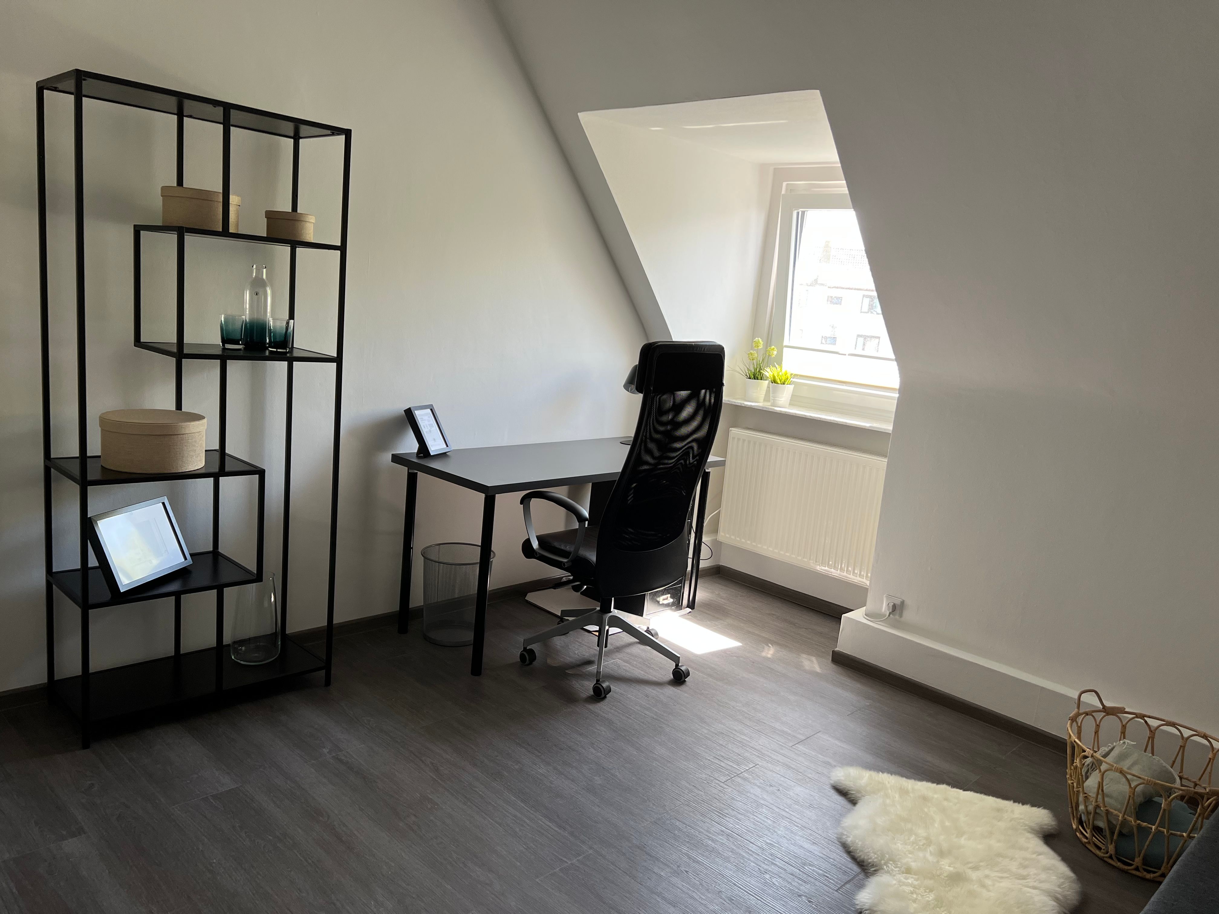 Quiet Exclusive 3 Room Attic Flat In Bremerhaven Near HafenCity - Quiet exclusive 3 room attic flat in Bremerhaven near HafenCity - Gallery - 7