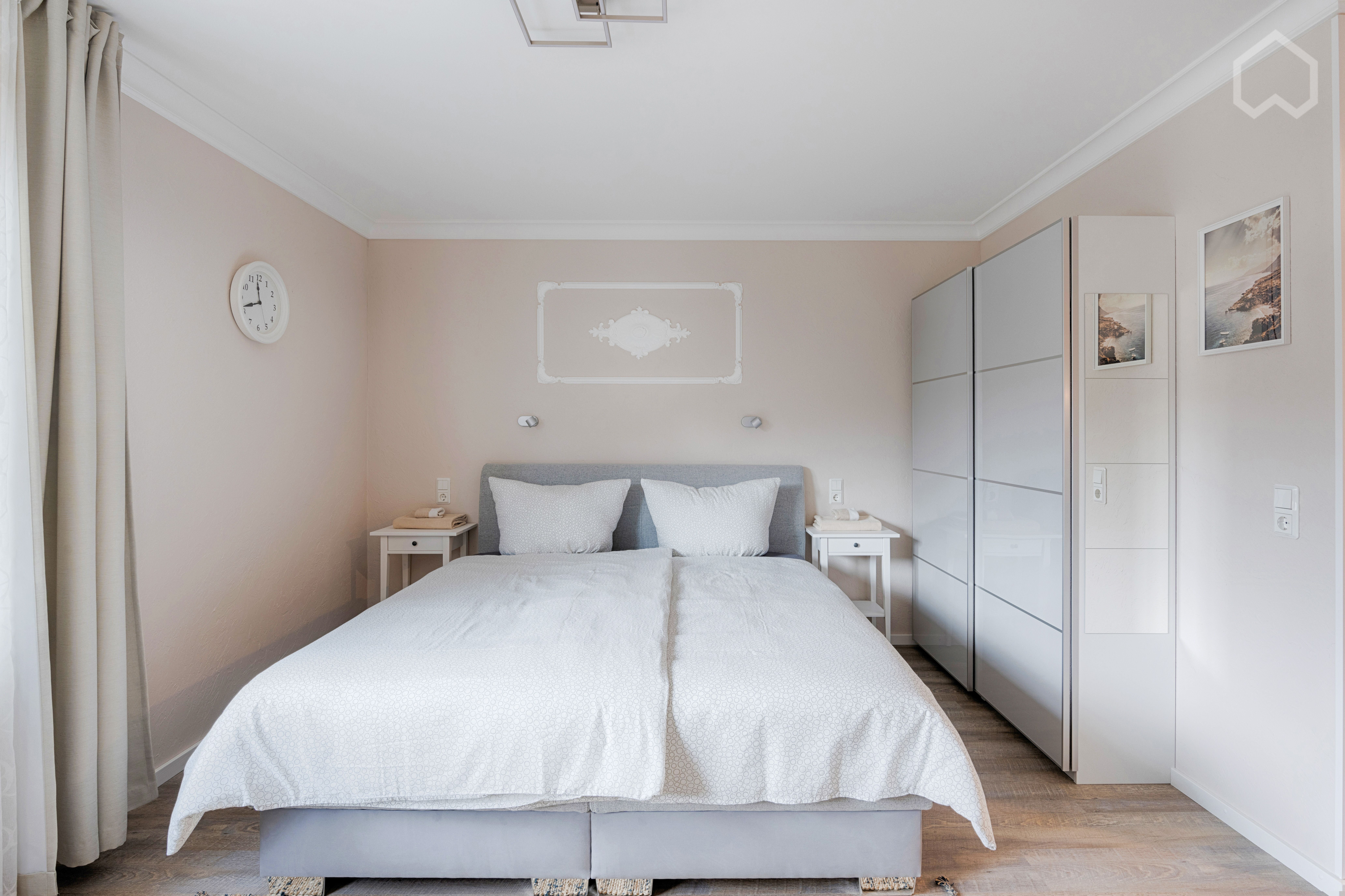  Awesome And Beautiful Studio In Trier  -  Awesome and beautiful studio in Trier  - Gallery -  18