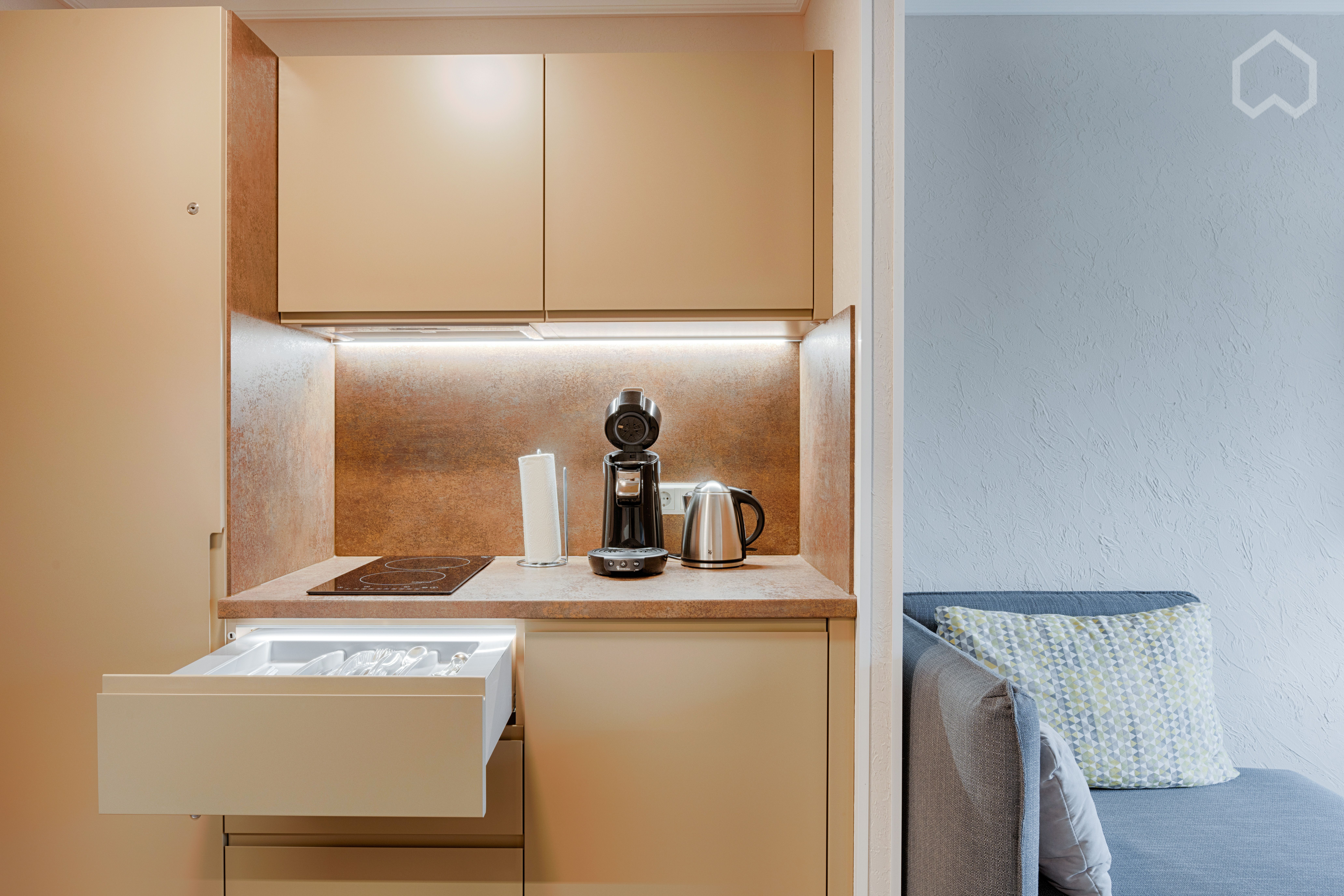  Awesome And Beautiful Studio In Trier  -  Awesome and beautiful studio in Trier  - Gallery -  1