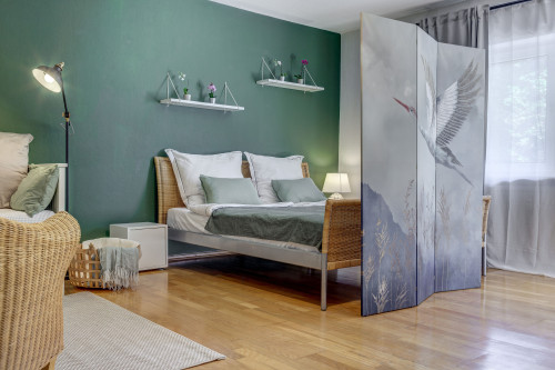 Home by Doni : Central | Parking | Pet-friendly | Balcony