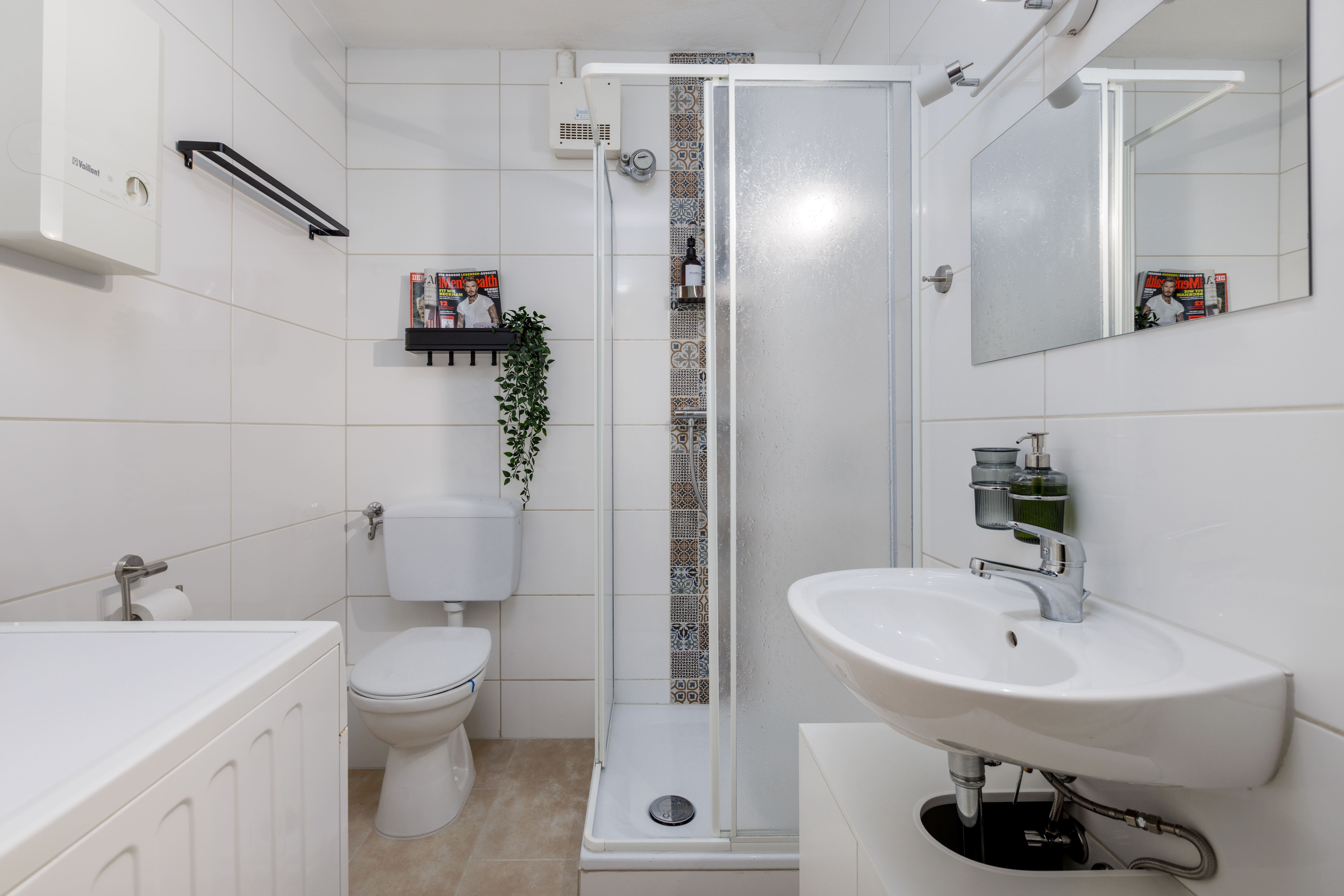 Home By Doni : Central | Parking | Pet-Friendly | Balcony - 4