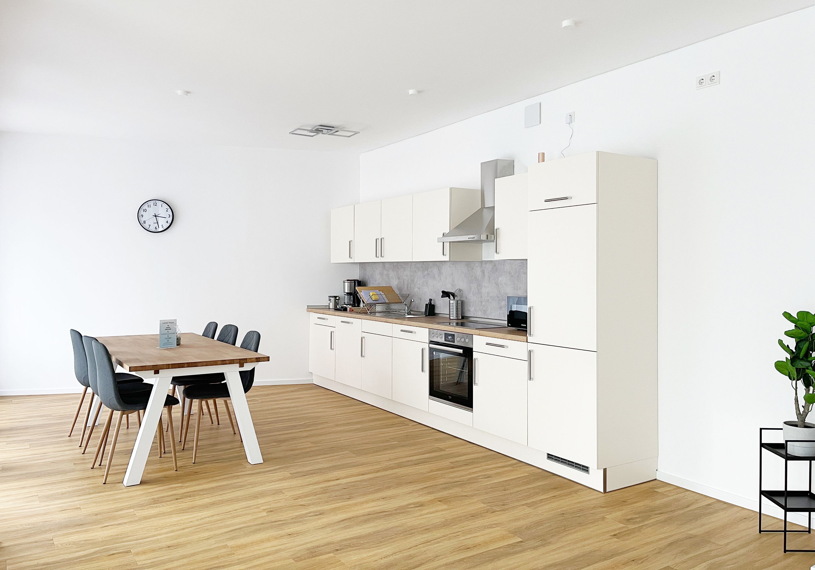  Beautiful Fully Furnished And Equipped Family Apartments | Parking | Kitchen | Wi-Fi  -  Beautiful fully furnished and equipped family apartments | parking | kitchen | Wi-Fi  - Gallery -  12
