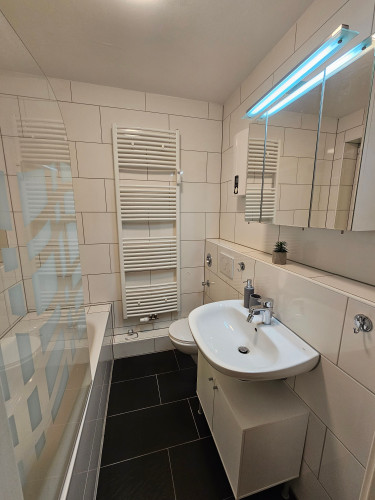 Modern Studio I 15 Min Düsseldorf Centre, Airport & Fair