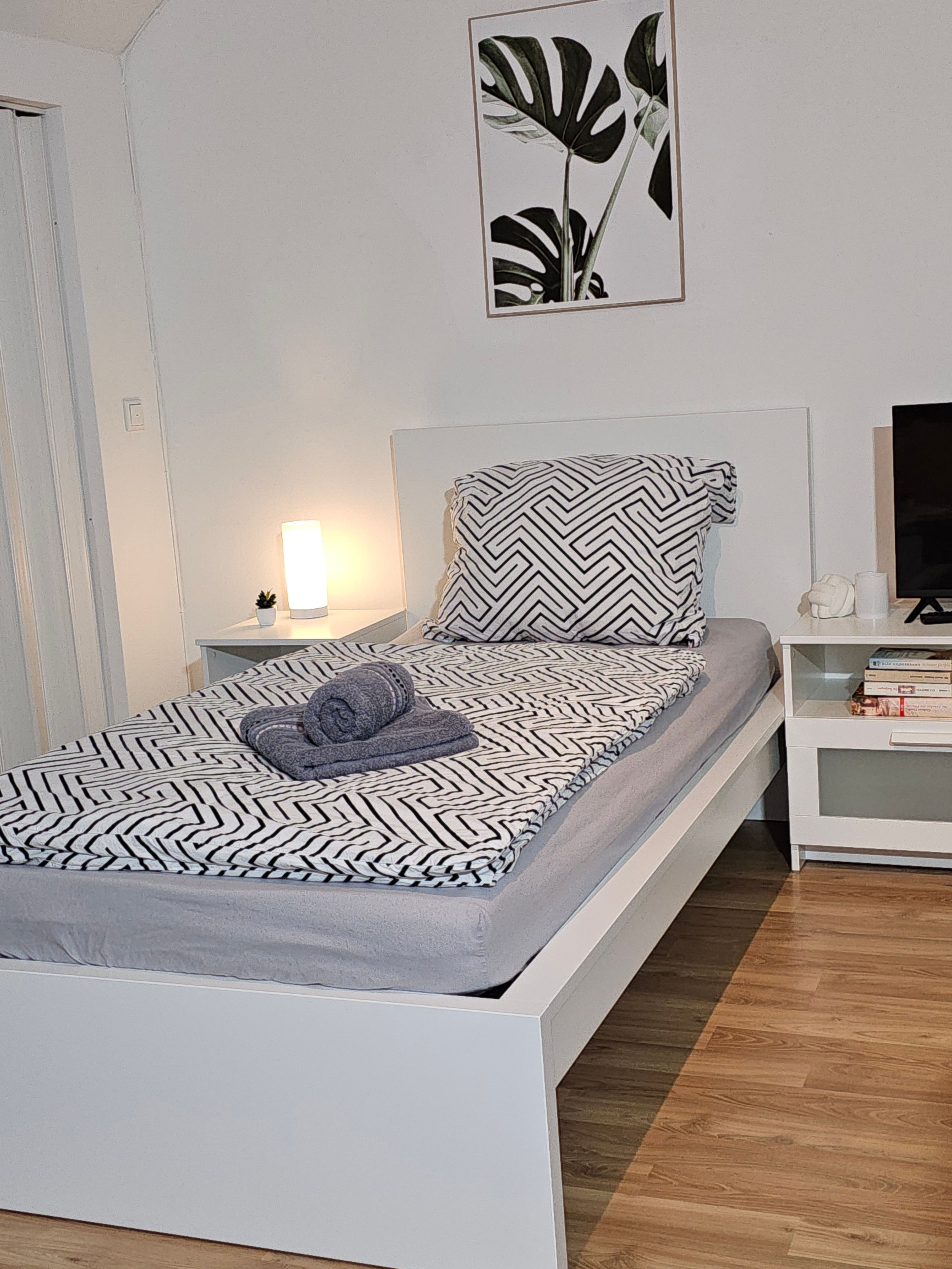  Modern Studio I 15 Min Düsseldorf Centre, Airport & Fair  -  Modern Studio I 15 Min Düsseldorf Centre, Airport & Fair  - Gallery -  17