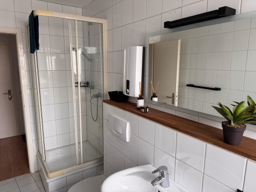 Apartment - 2 bedrooms, 4 beds & kitchen in Mönchengladbach - Gallery - 10