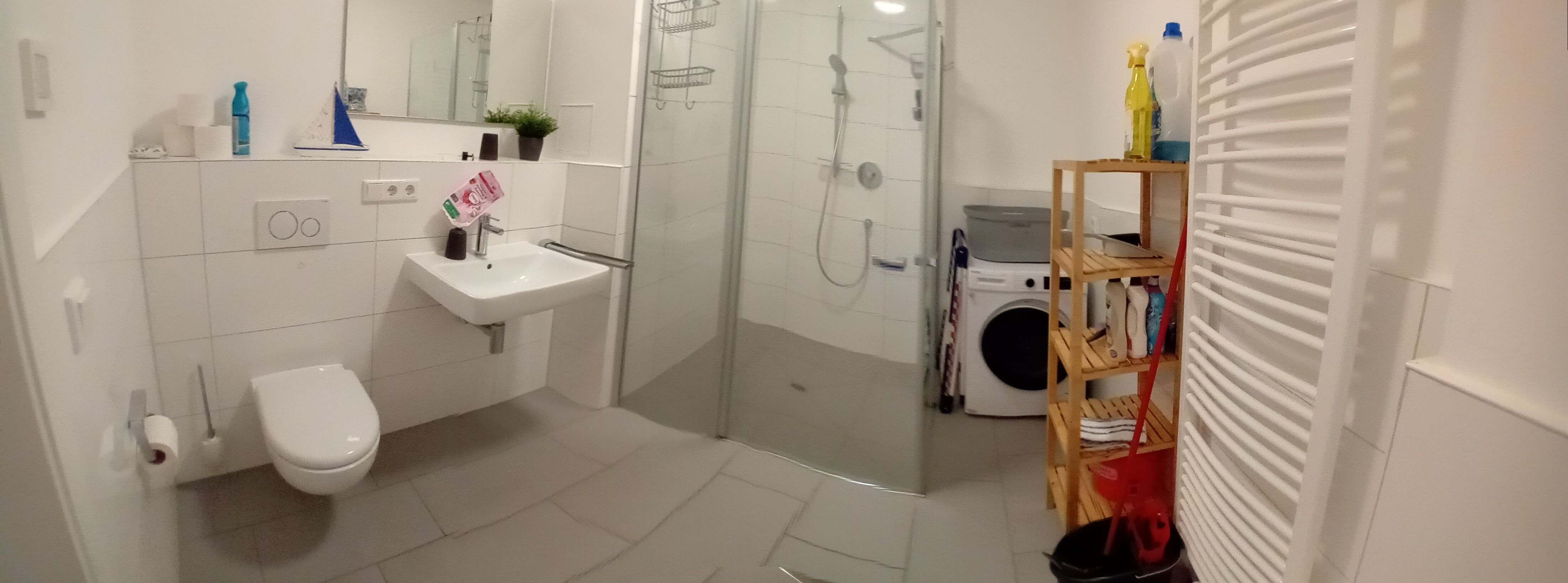  First Occupancy, 2-Room Apartment With Fitted Kitchen And Balcony.  -  First occupancy, 2-room apartment with fitted kitchen and balcony.  - Gallery -  25