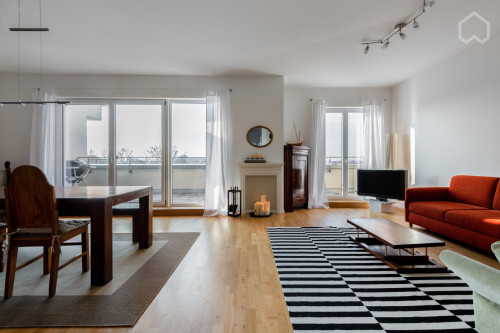Modern Rooftop-Apartment with stunning Lakeview in quiet street close to Schloss Cecilienhof - Gallery - 18