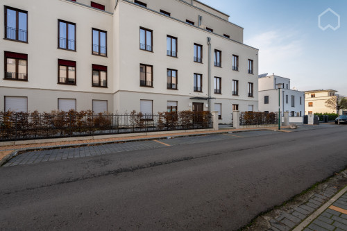 Modern Rooftop-Apartment with stunning Lakeview in quiet street close to Schloss Cecilienhof - Gallery - 5