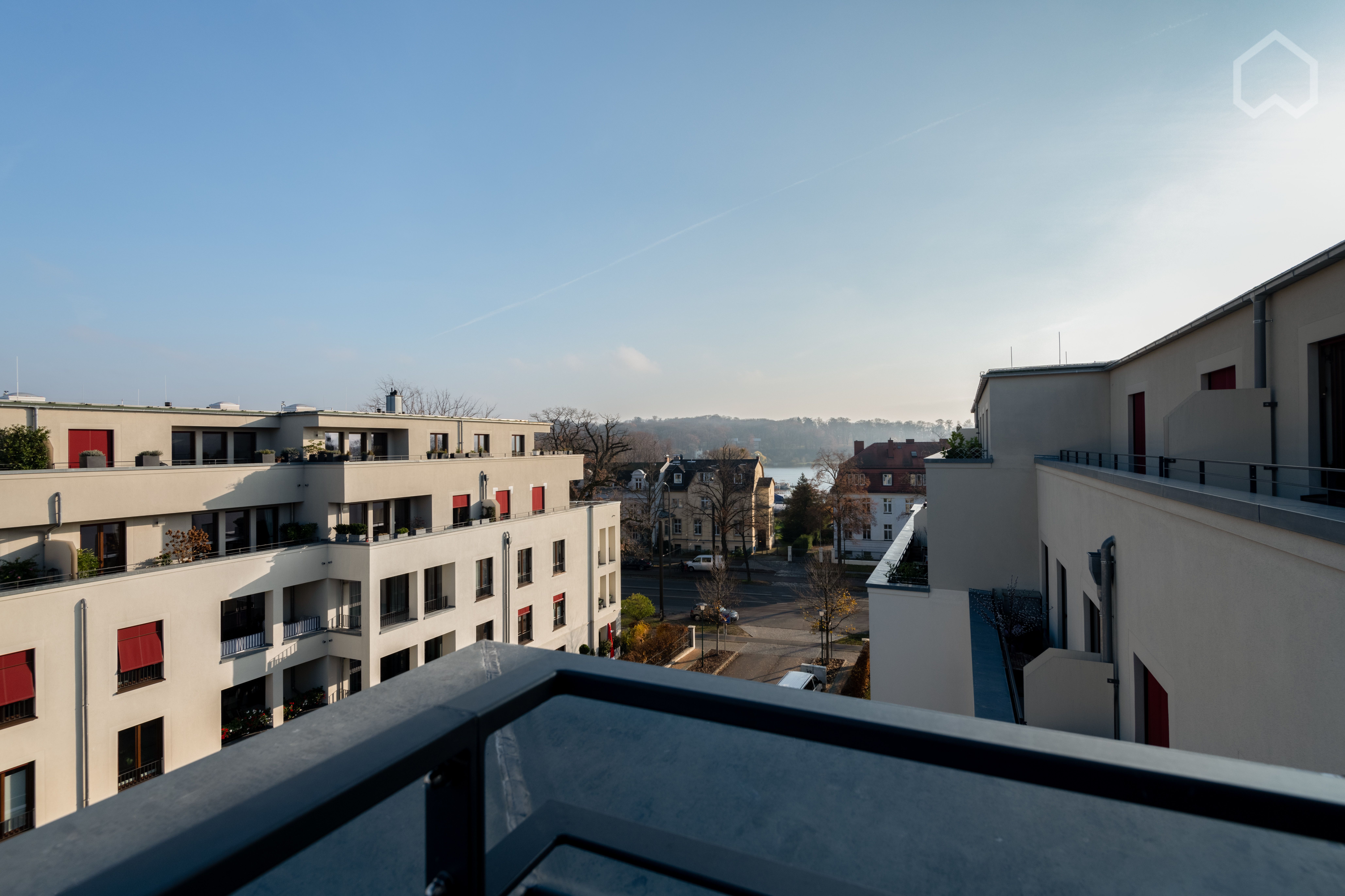 Modern Rooftop-Apartment With Stunning Lakeview In Quiet Street Close To Schloss Cecilienhof - 7