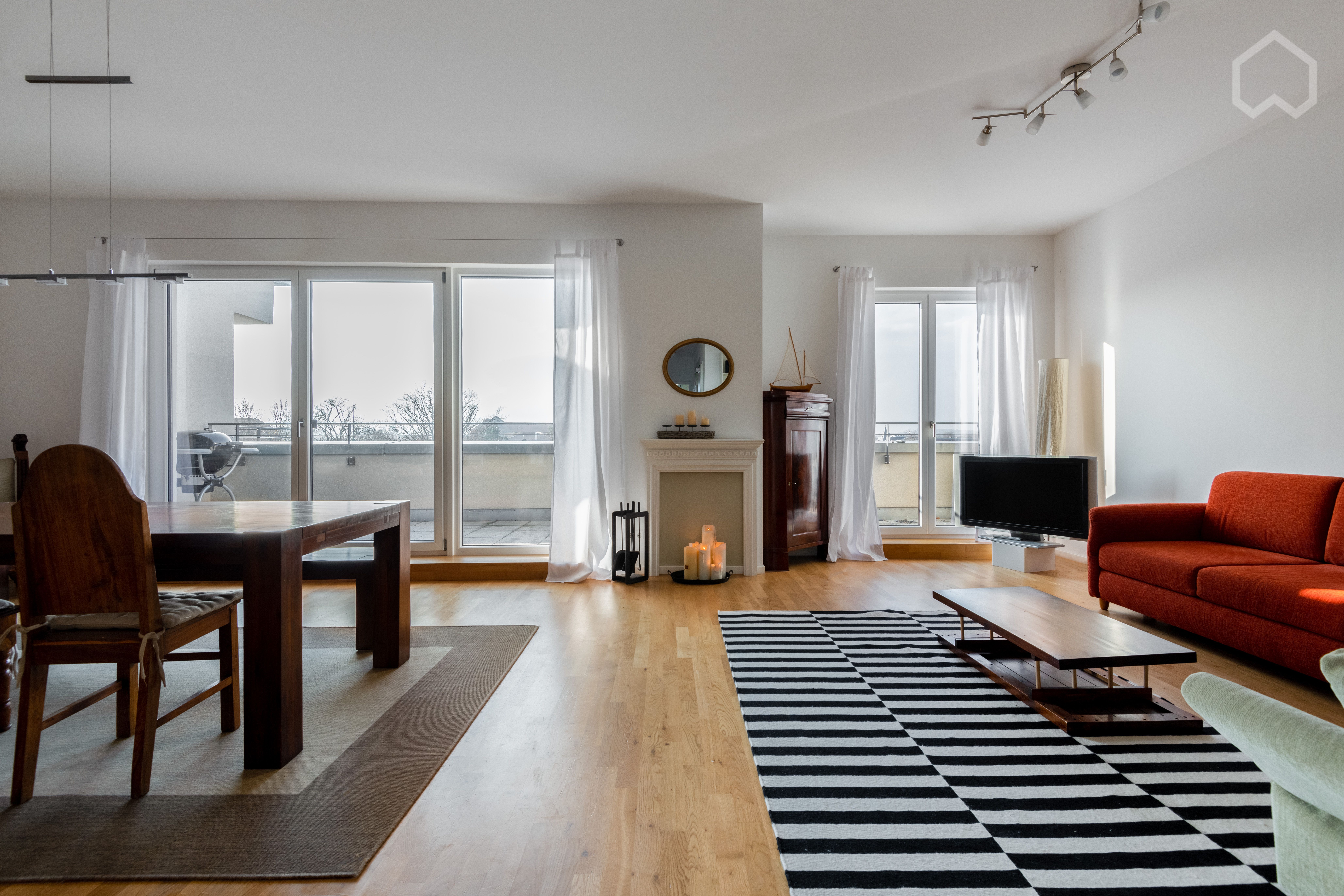 Modern Rooftop-Apartment With Stunning Lakeview In Quiet Street Close To Schloss Cecilienhof - 17