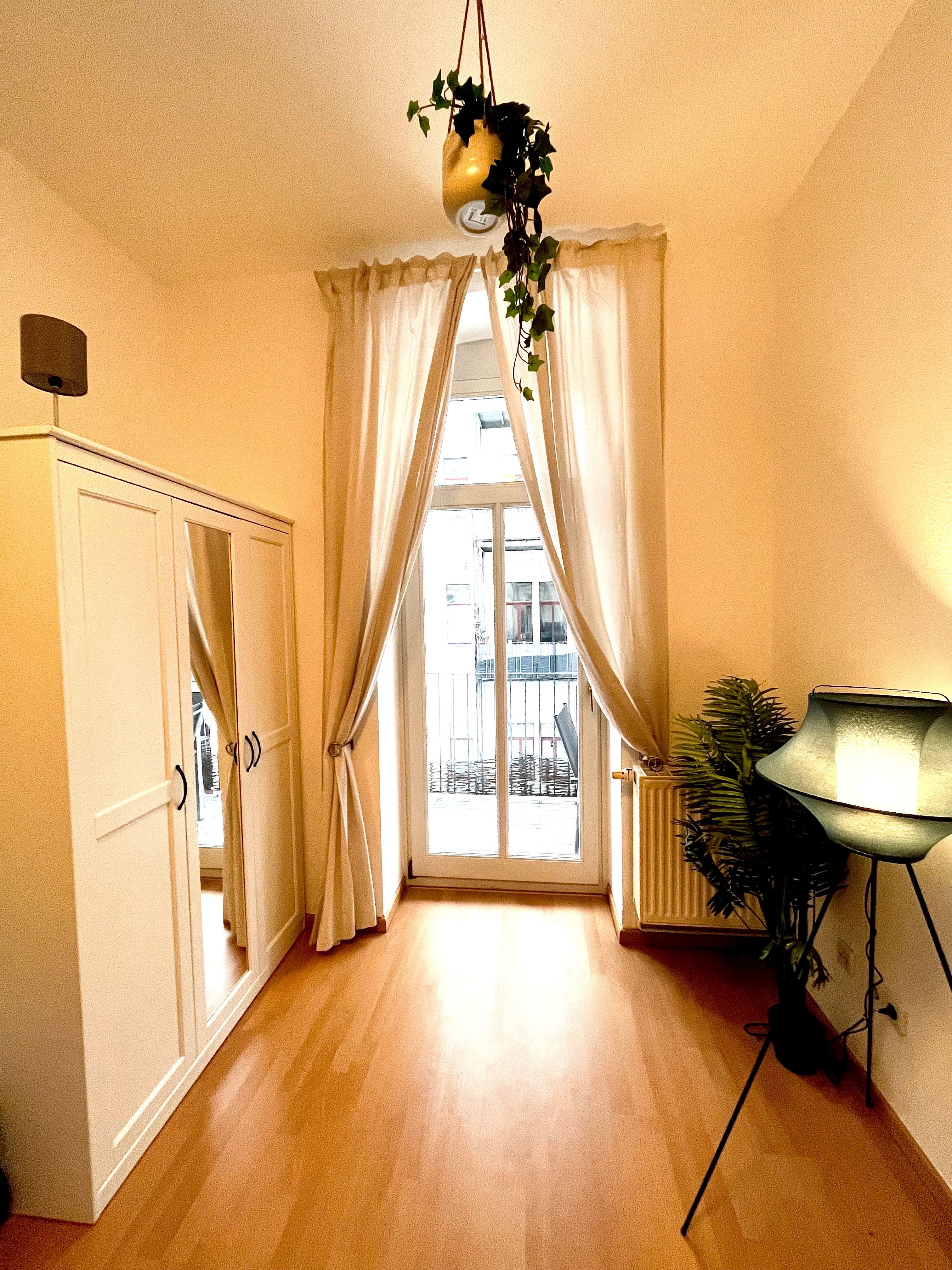  Stylish & Cosy 2 Room Apartment With Huge Balcony Direct In The City  -  Stylish & Cosy 2 room apartment with huge balcony direct in the city  - Gallery -  28