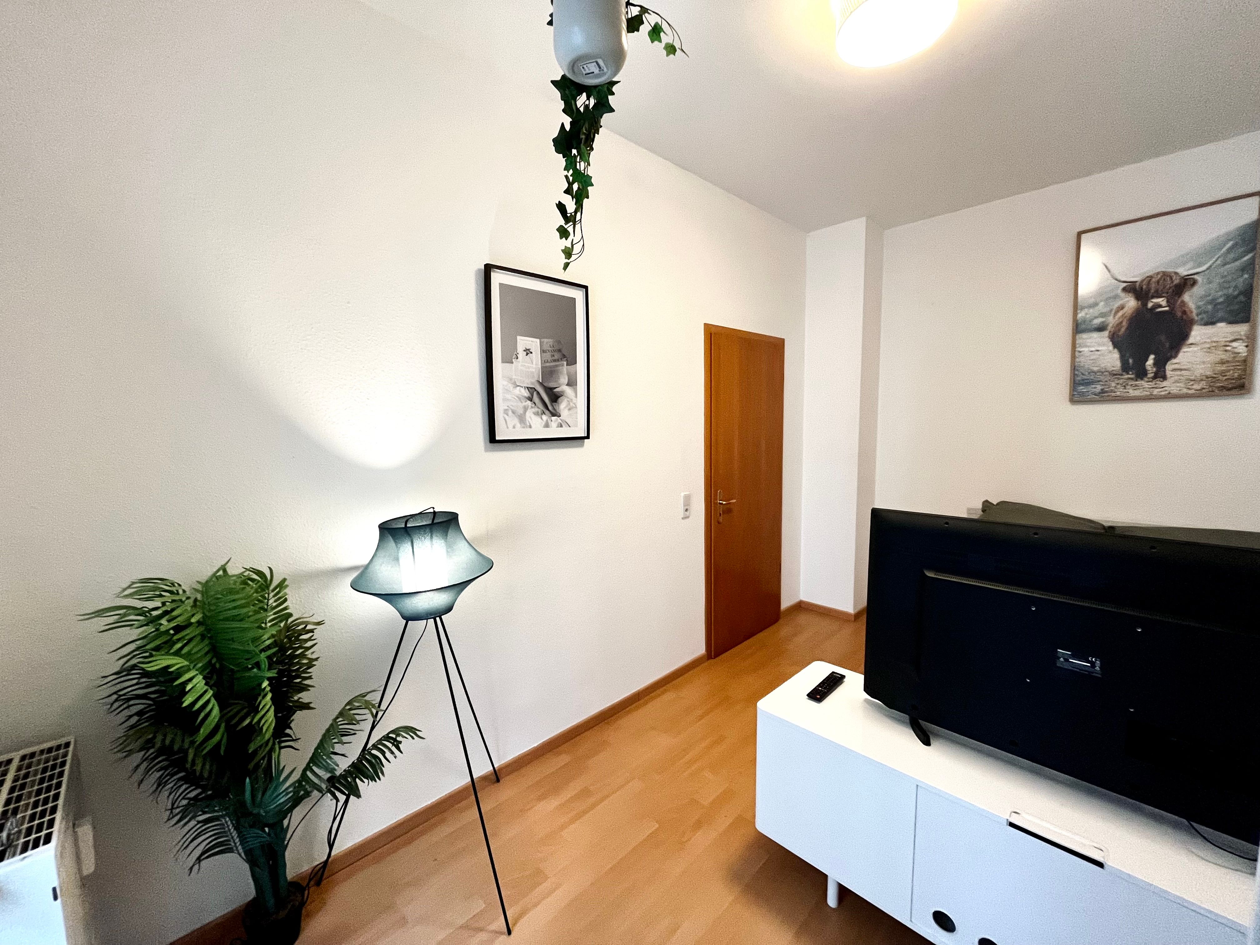  Stylish & Cosy 2 Room Apartment With Huge Balcony Direct In The City  -  Stylish & Cosy 2 room apartment with huge balcony direct in the city  - Gallery -  26