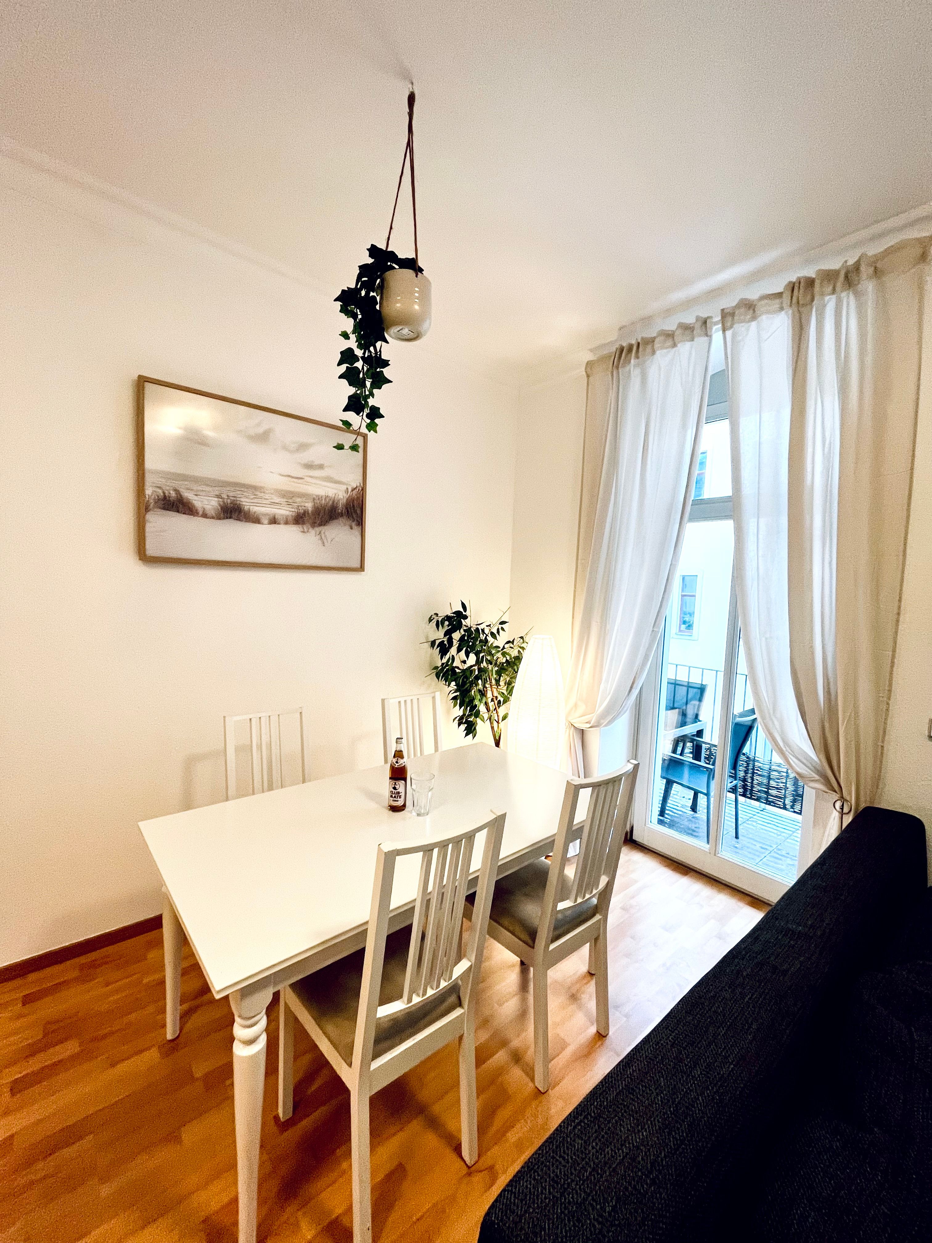  Stylish & Cosy 2 Room Apartment With Huge Balcony Direct In The City  -  Stylish & Cosy 2 room apartment with huge balcony direct in the city  - Gallery -  30