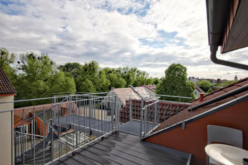 Furnished and modernized 3-room ground floor apartment with balcony in Babelsberg - Gallery - 8