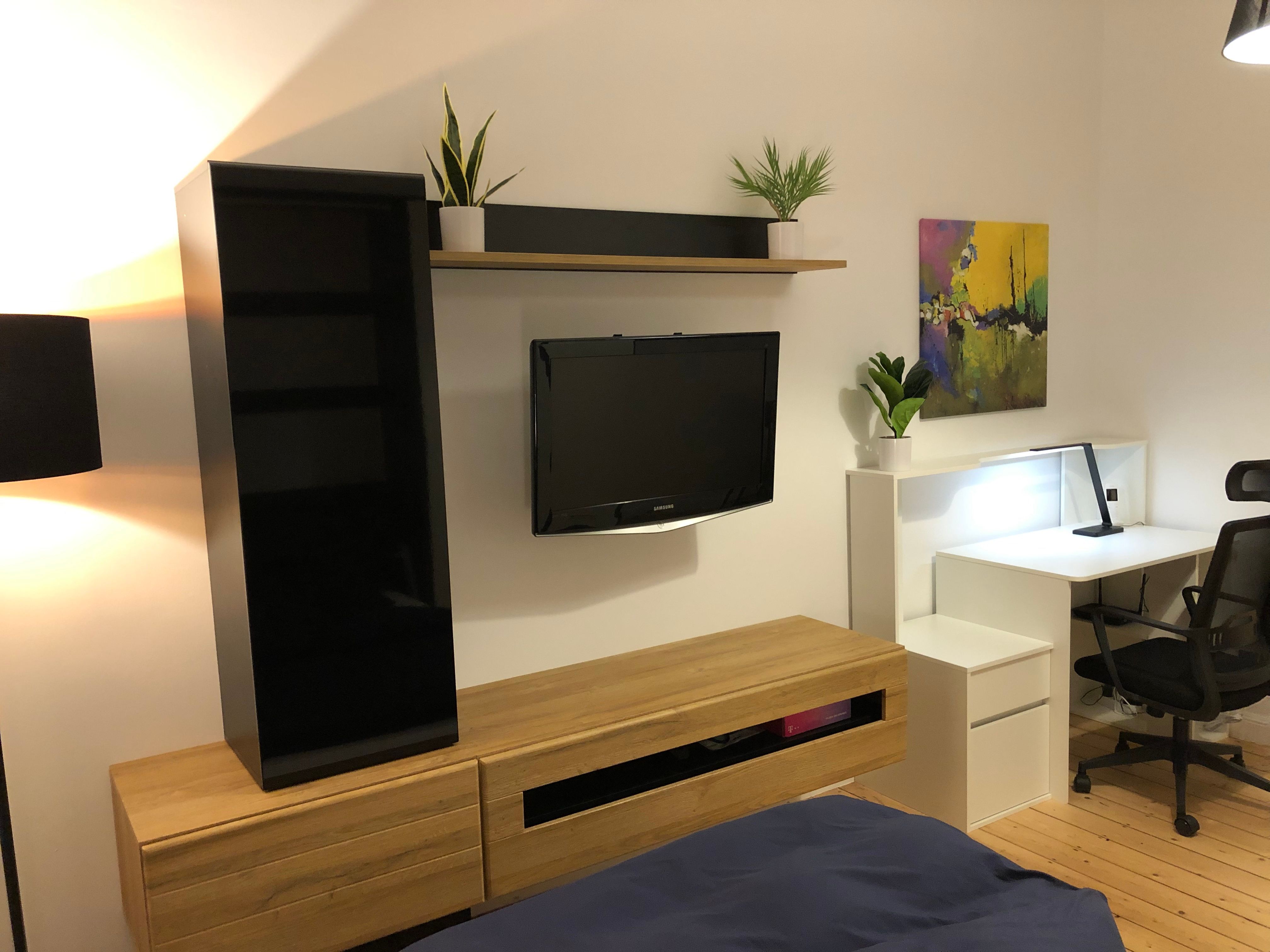  Newly Renovated 1-Bedroom Apartment (Wiesbaden)  -  Newly renovated 1-bedroom apartment (Wiesbaden)  - Gallery -  19
