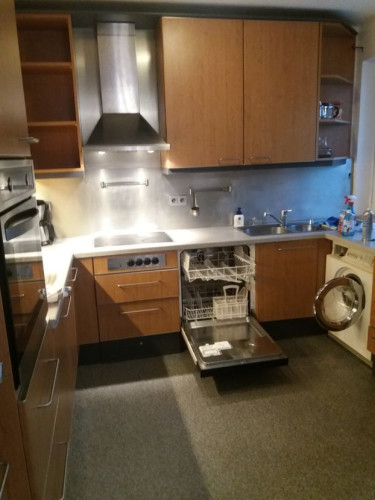Bright, sunny 4-room apartment with 3 bedrooms and balcony - Gallery - 8