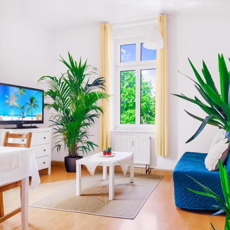 Bright, Quiet 2 Room Apt, 2 Bathrooms, DD Neustadt - 16