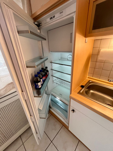 New studio in popular area (Heidelberg)