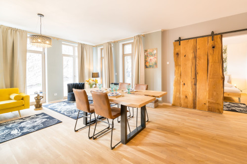 Stylish flat in heart of historic Potsdam, quite area