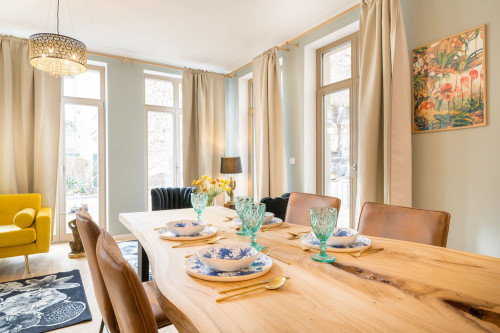 Stylish flat in heart of historic Potsdam, quite area