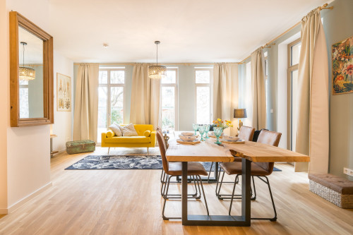 Stylish flat in heart of historic Potsdam, quite area