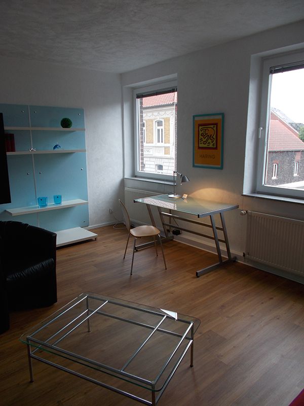 Charming Suite In Duisburg - 7
