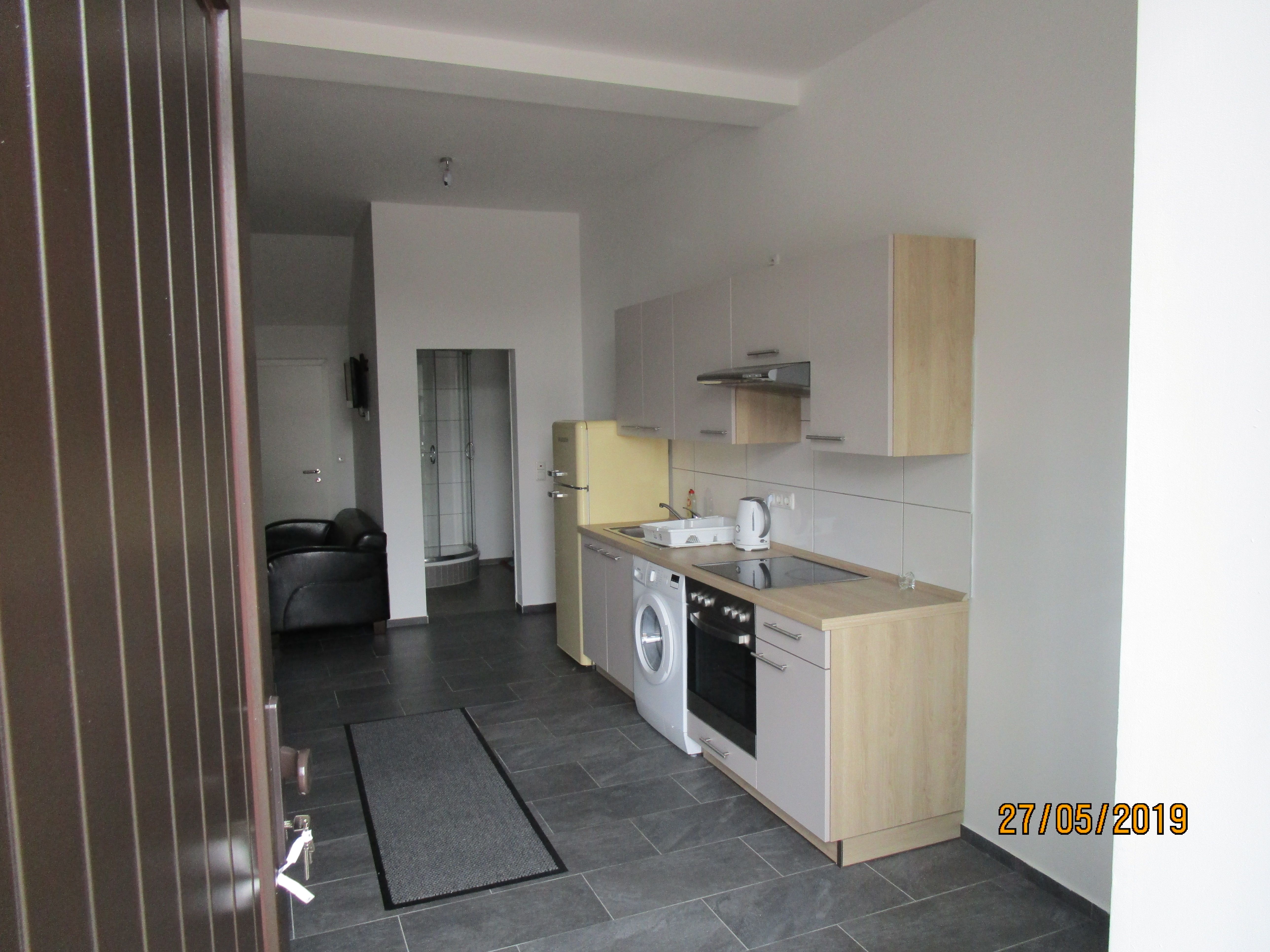 Modern And Quiet Apartment Located In Hannover - 14
