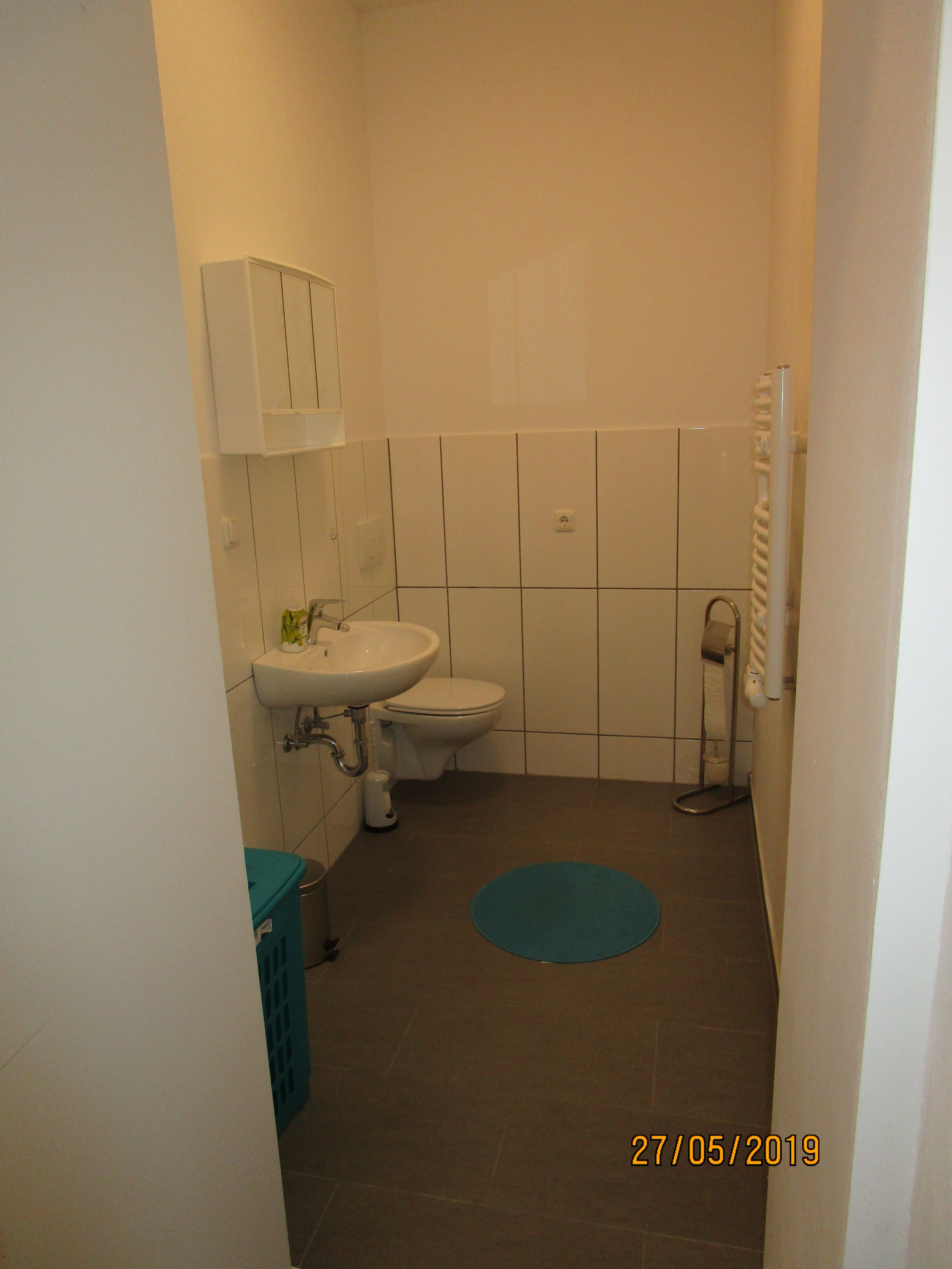 Modern And Quiet Apartment Located In Hannover - 1