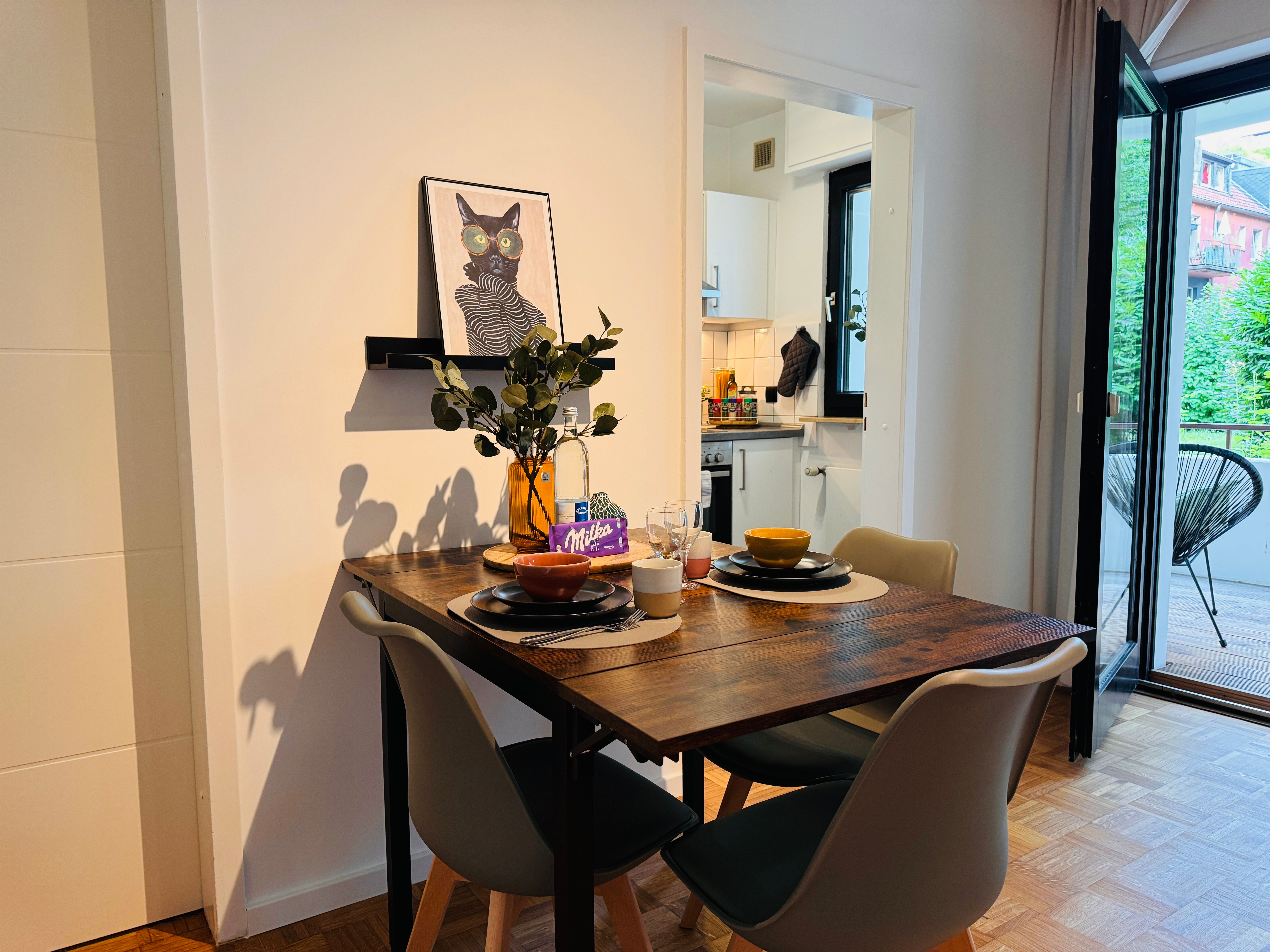 Klassen Stay: Design Apartment | Balcony | Netflix - 25