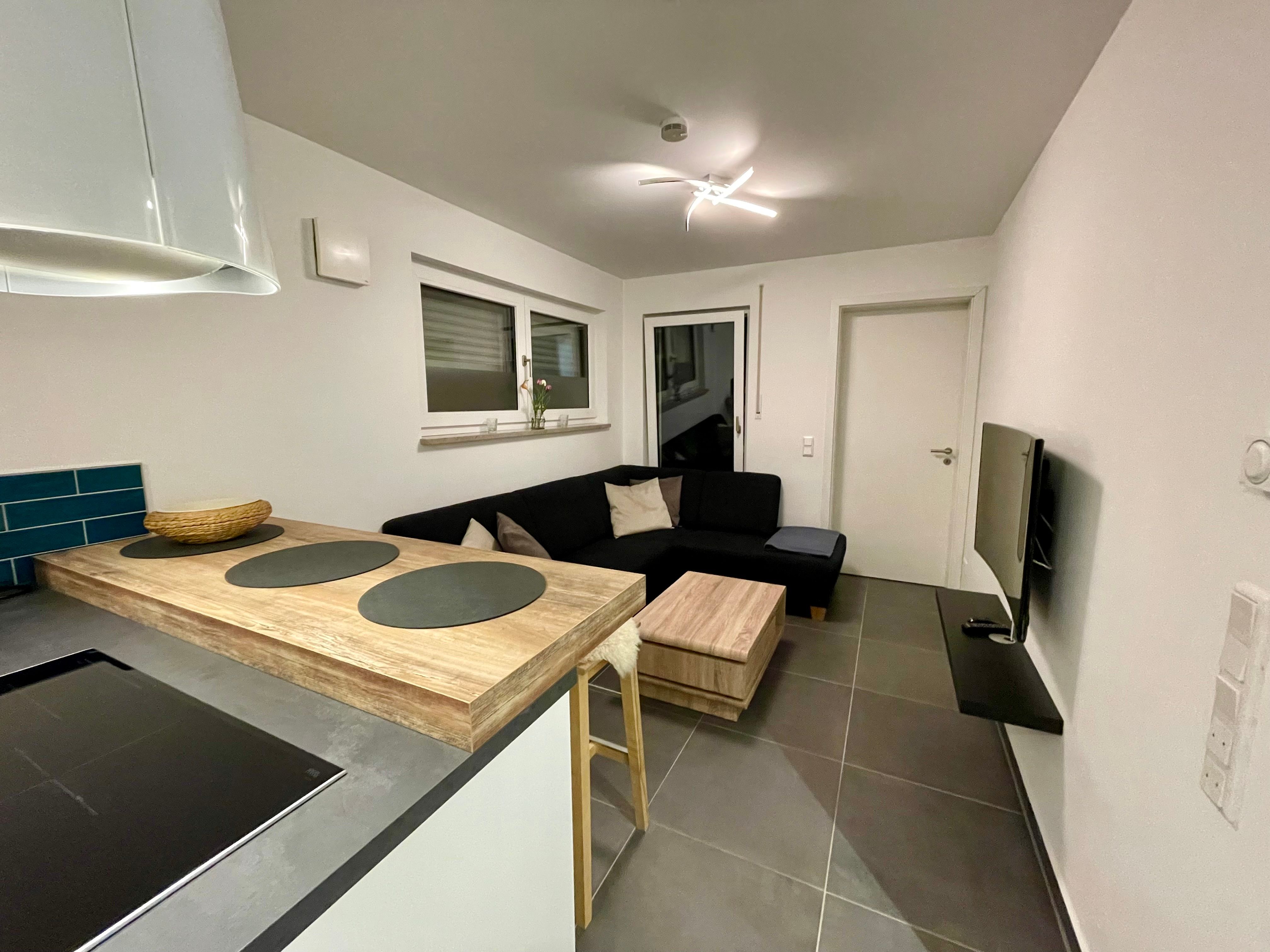 Modernes City-Apartment Mit Kostenlosem Parkplatz - Modernes City-Apartment mit kostenlosem Parkplatz - Gallery - 2