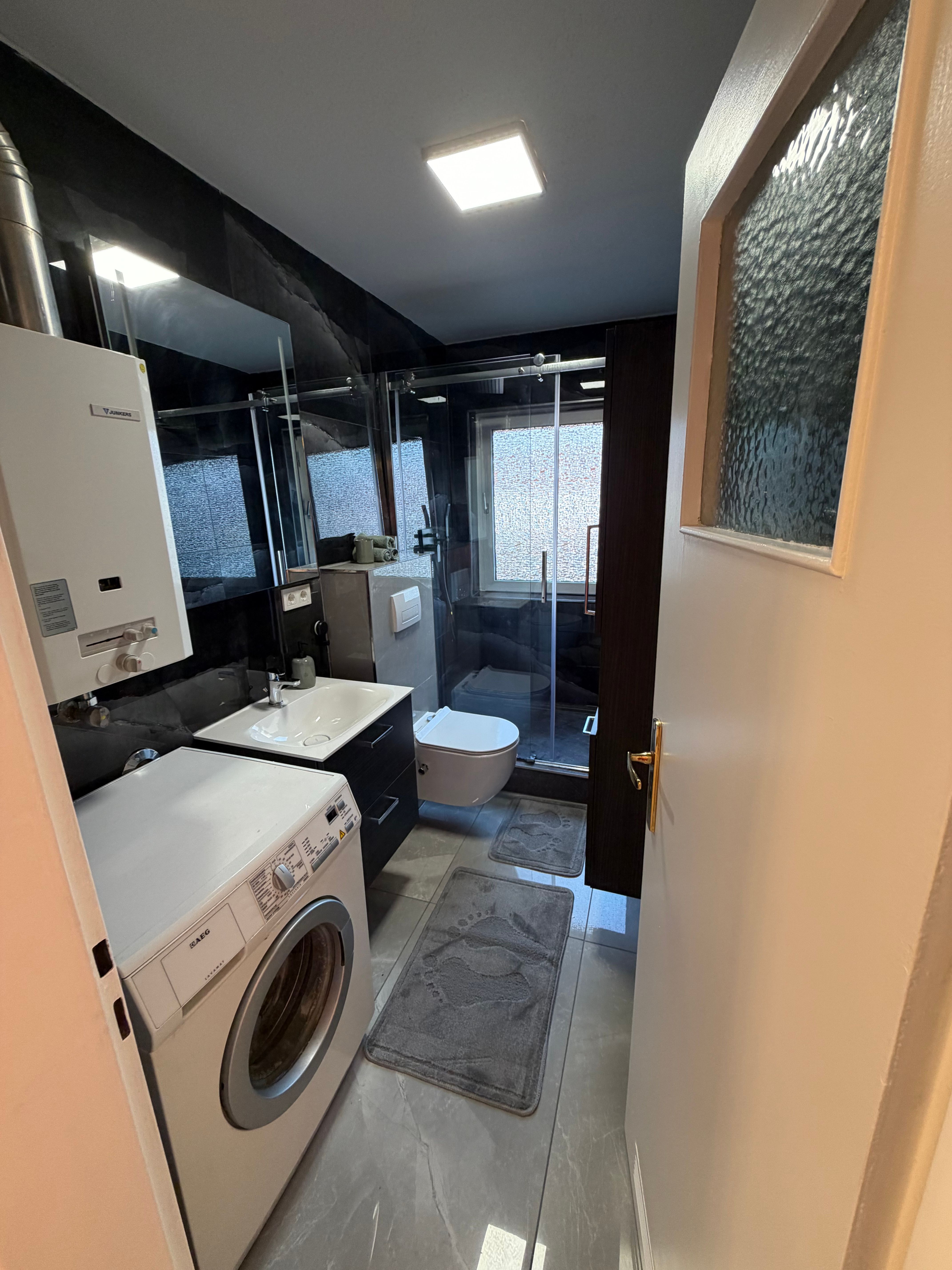  New, Fashionable Apartment Located In Salzgitter  -  New, fashionable apartment located in Salzgitter  - Gallery -  10