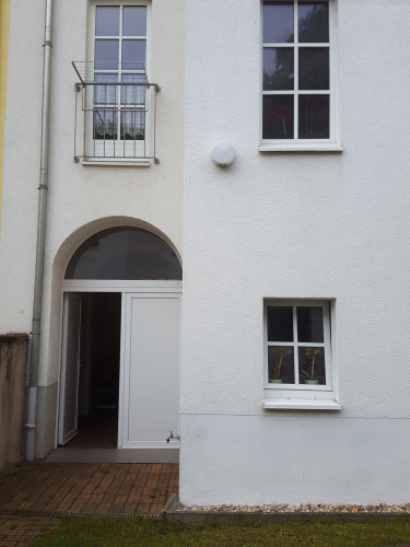 Fashionable and quiet flat