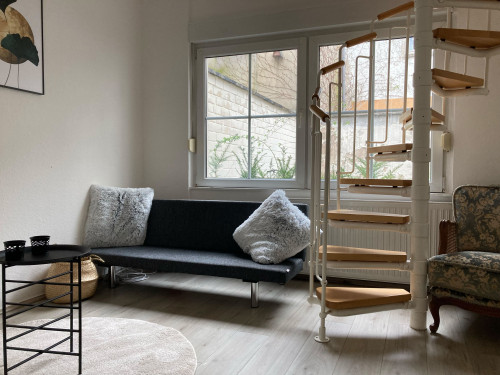 Lovely & cute home in Krefeld