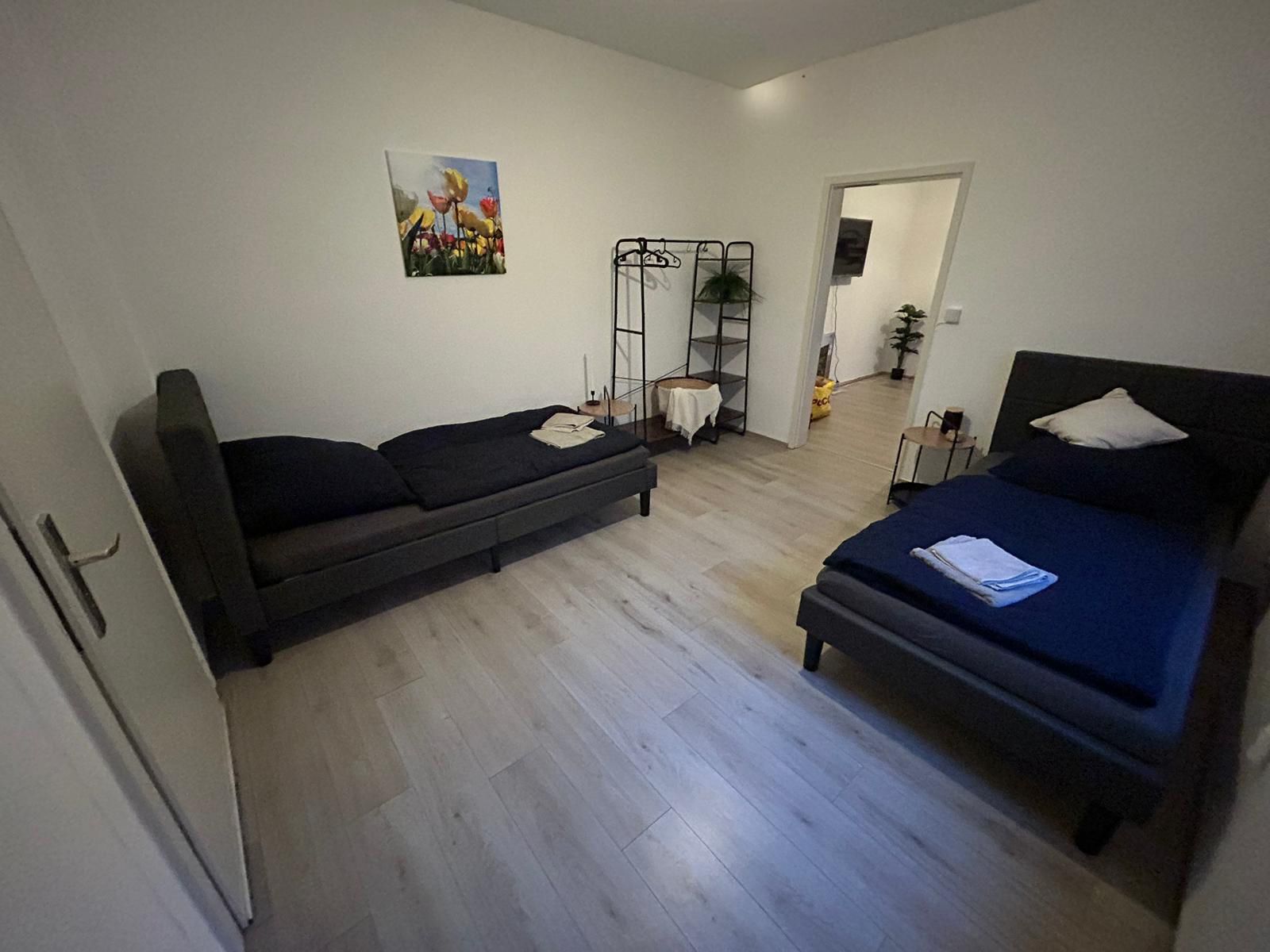 Lovely & Cute Home In Krefeld - 1