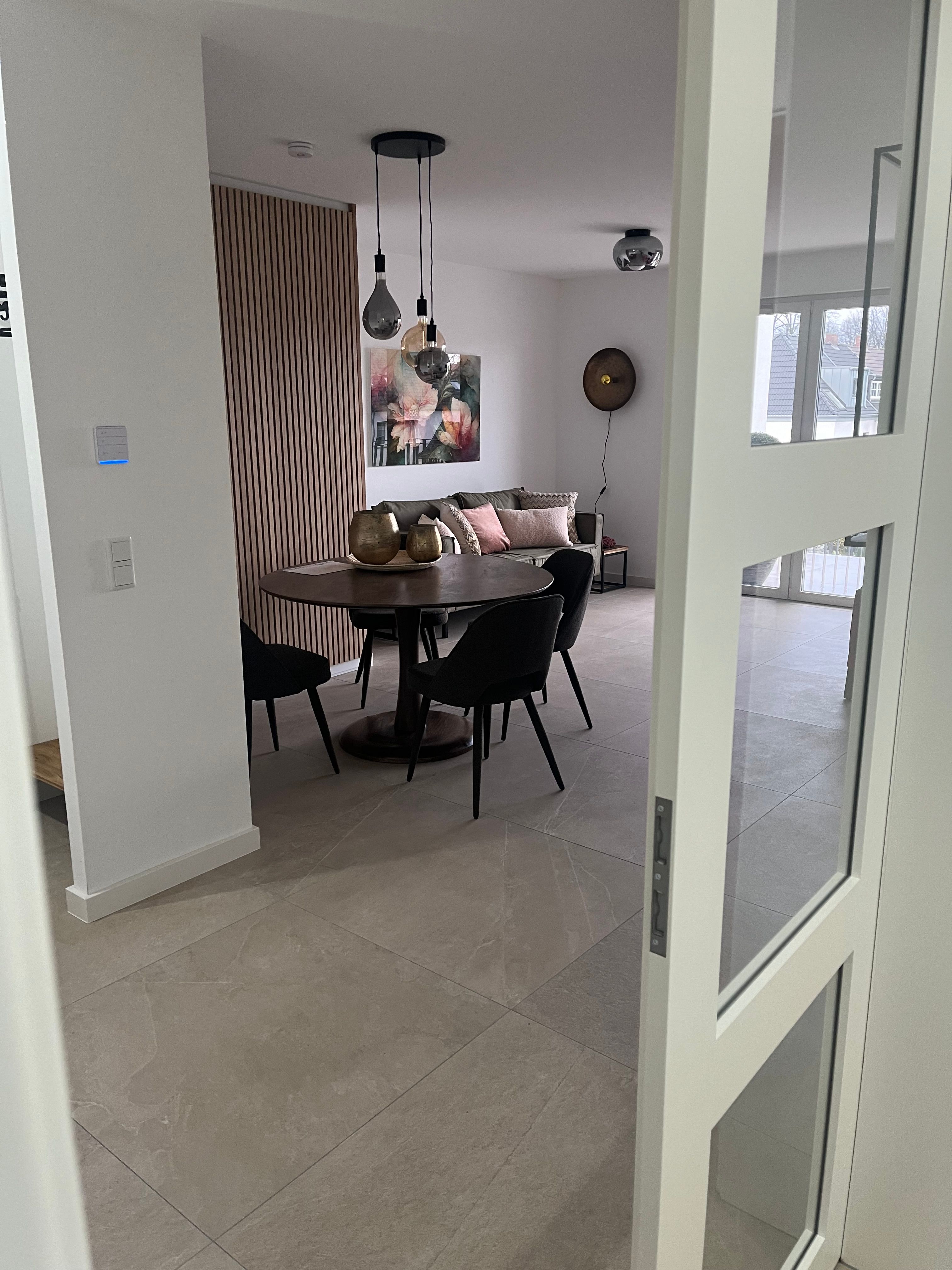  Modern Apartment Central/Trade Fair  -  Modern Apartment central/Trade Fair  - Gallery -  11