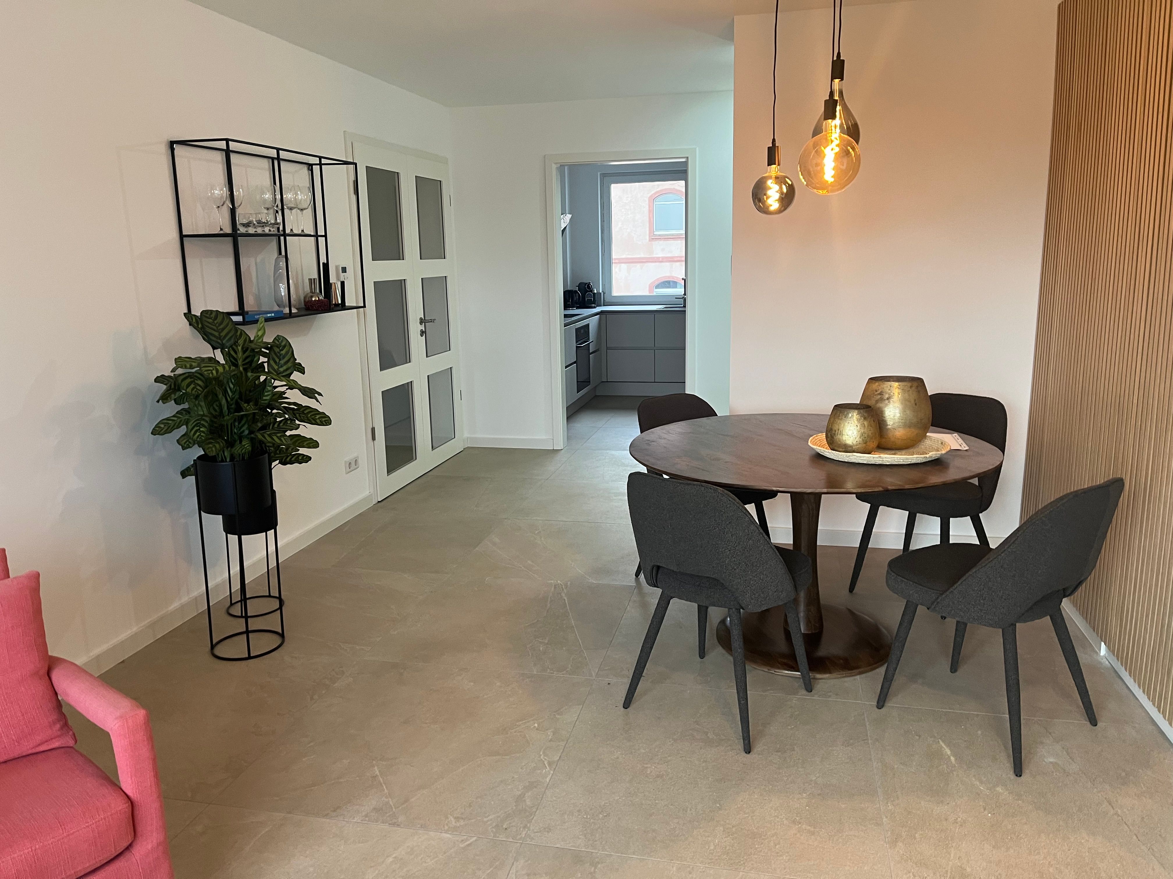 Modern Apartment Central/Trade Fair - Modern Apartment central/Trade Fair - Gallery - 9