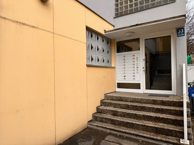 Quiet, Pretty Home In Excellent Location - 5