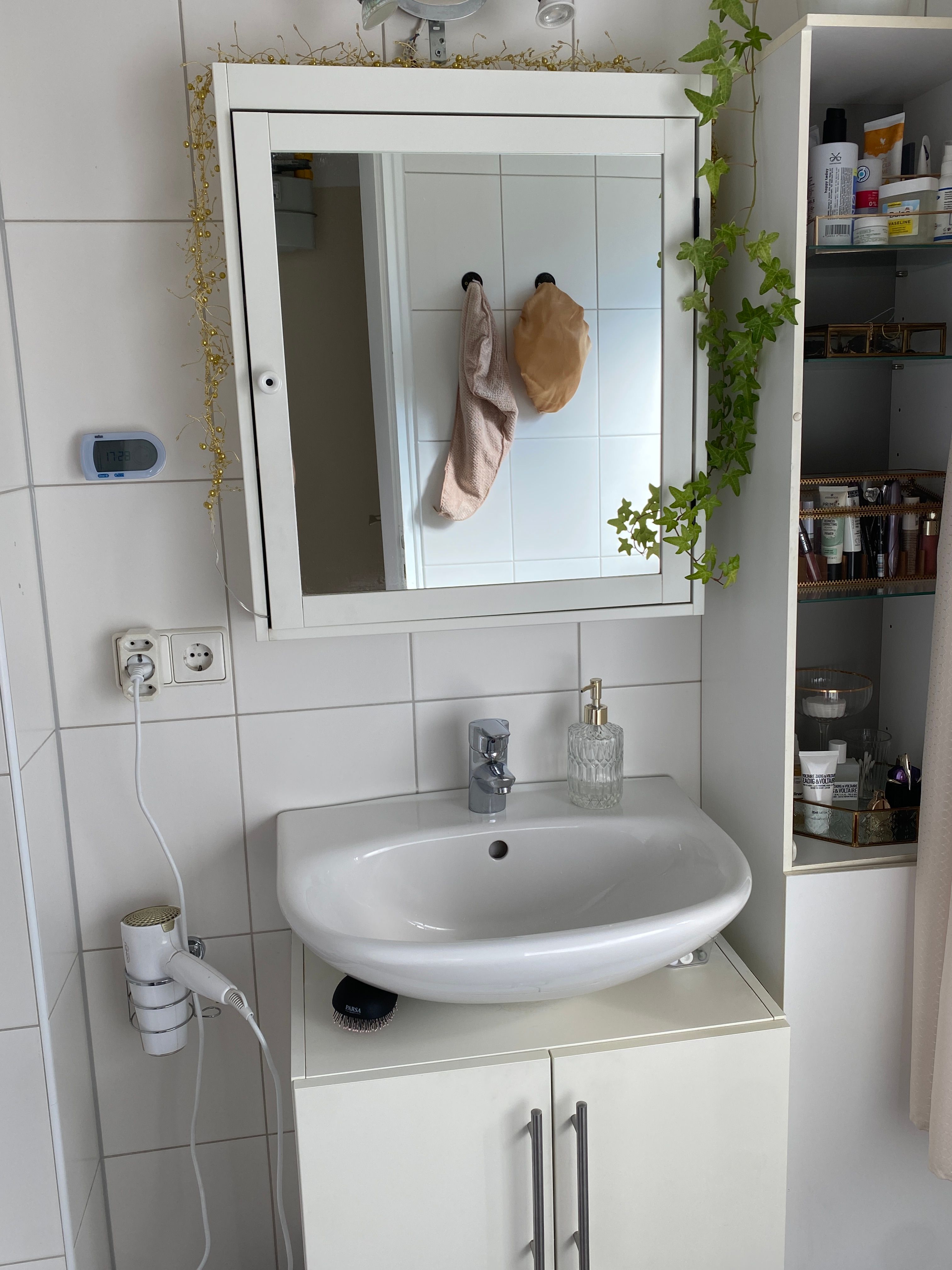 Charmant Eingerichtete 3-Zimmer Wohnung Mit Tollem Ausblick - 10