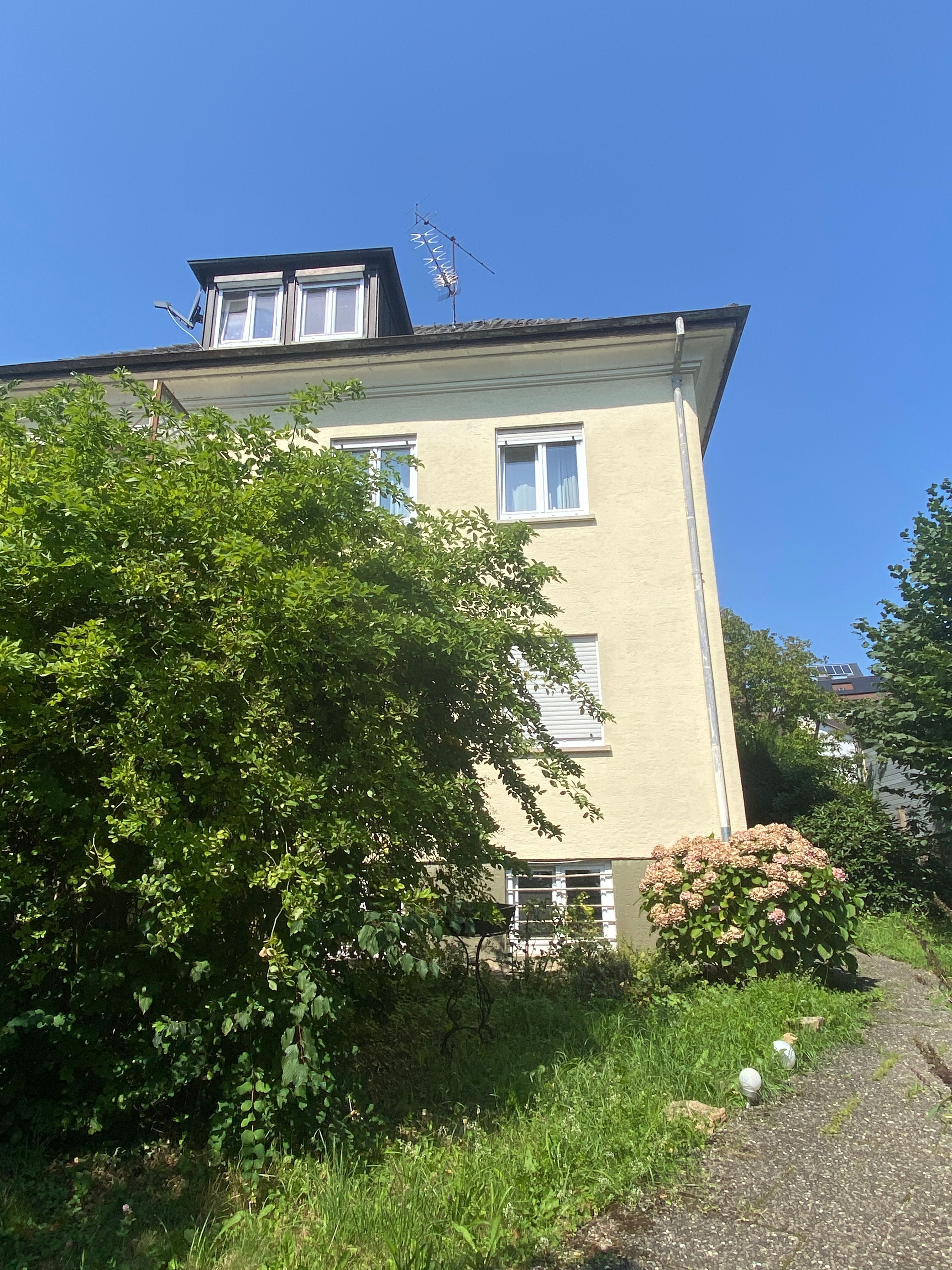 Charmant Eingerichtete 3-Zimmer Wohnung Mit Tollem Ausblick - 2