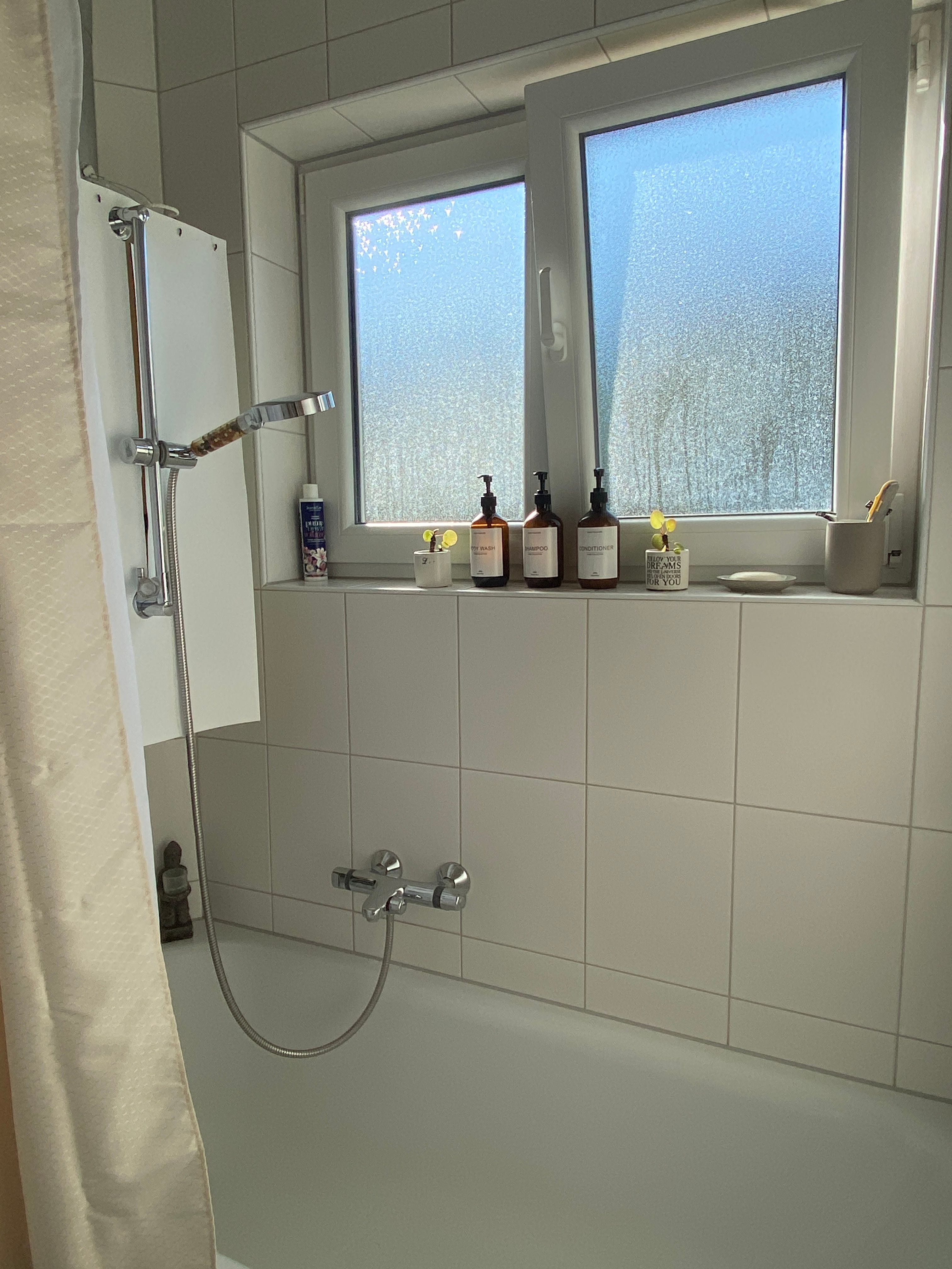 Charmant Eingerichtete 3-Zimmer Wohnung Mit Tollem Ausblick - 11