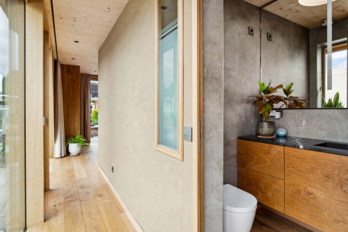 Stylish and luxurious Floating Home (Houseboat) with sauna in the centre of Potsdam