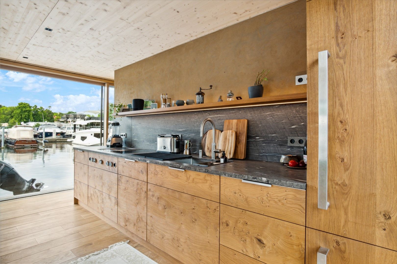 Stylish And Luxurious Floating Home (Houseboat) With Sauna In The Centre Of Potsdam - Stylish and luxurious Floating Home (Houseboat) with sauna in the centre of Potsdam - Gallery - 28