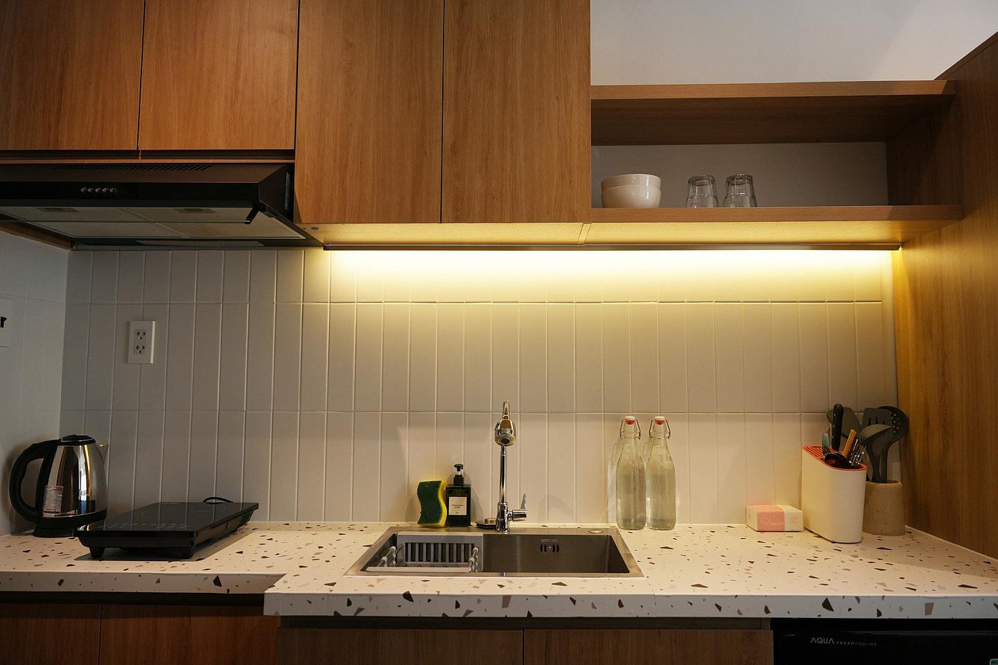  Lagom Cozy Studio  -  Tan Dinh Home  - Gallery -  15