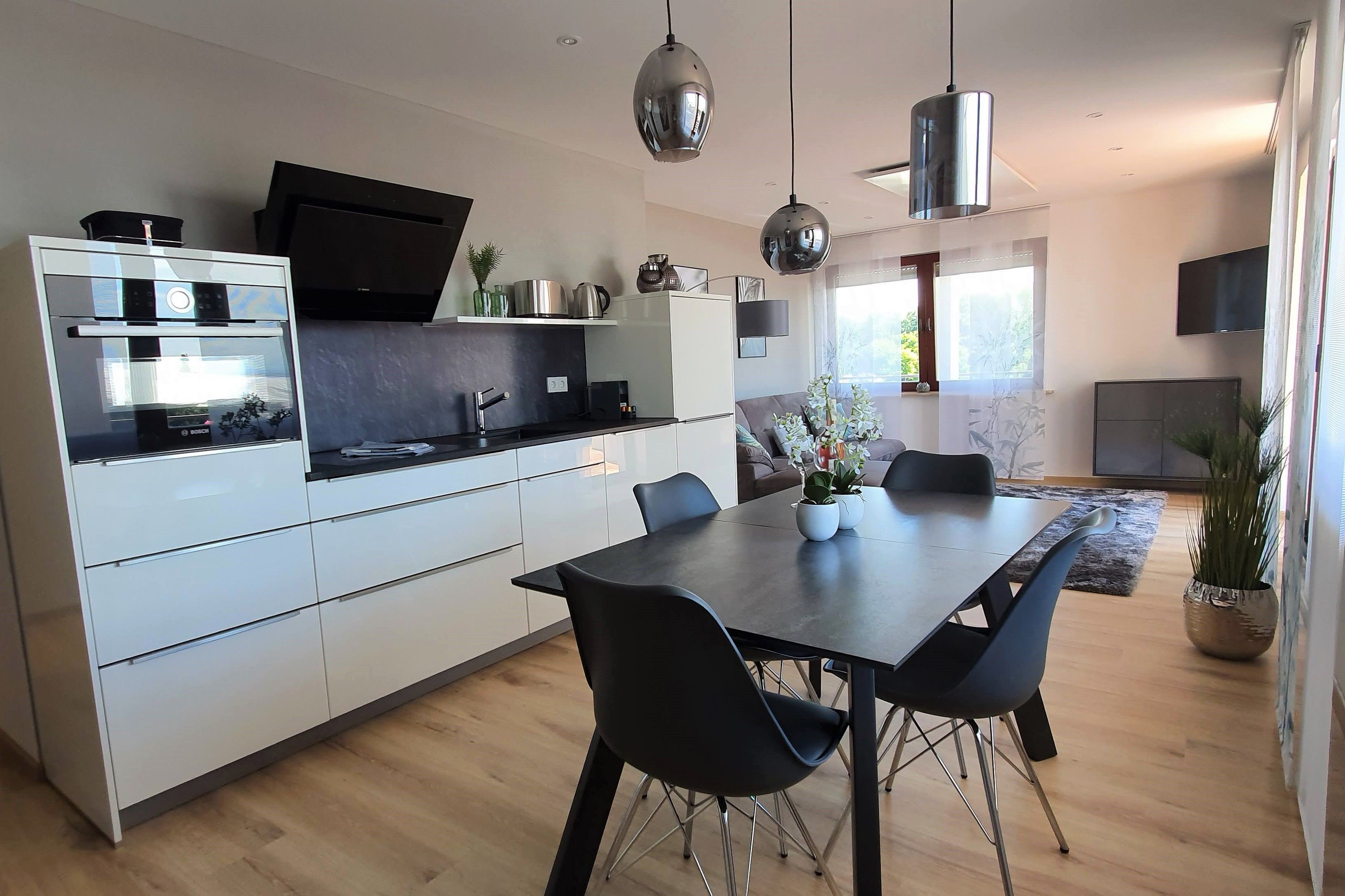 2-Room Business Apartment With Large Balcony - Cozy And High Quality - New Building - 4