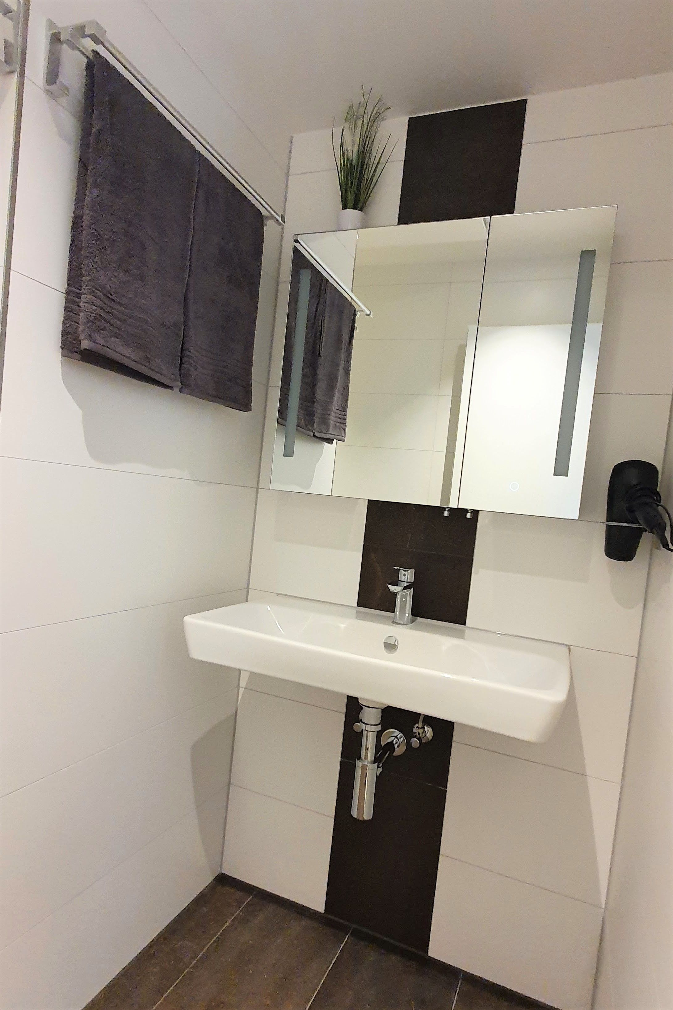 2-Room Business Apartment With Large Balcony - Cozy And High Quality - New Building - 8