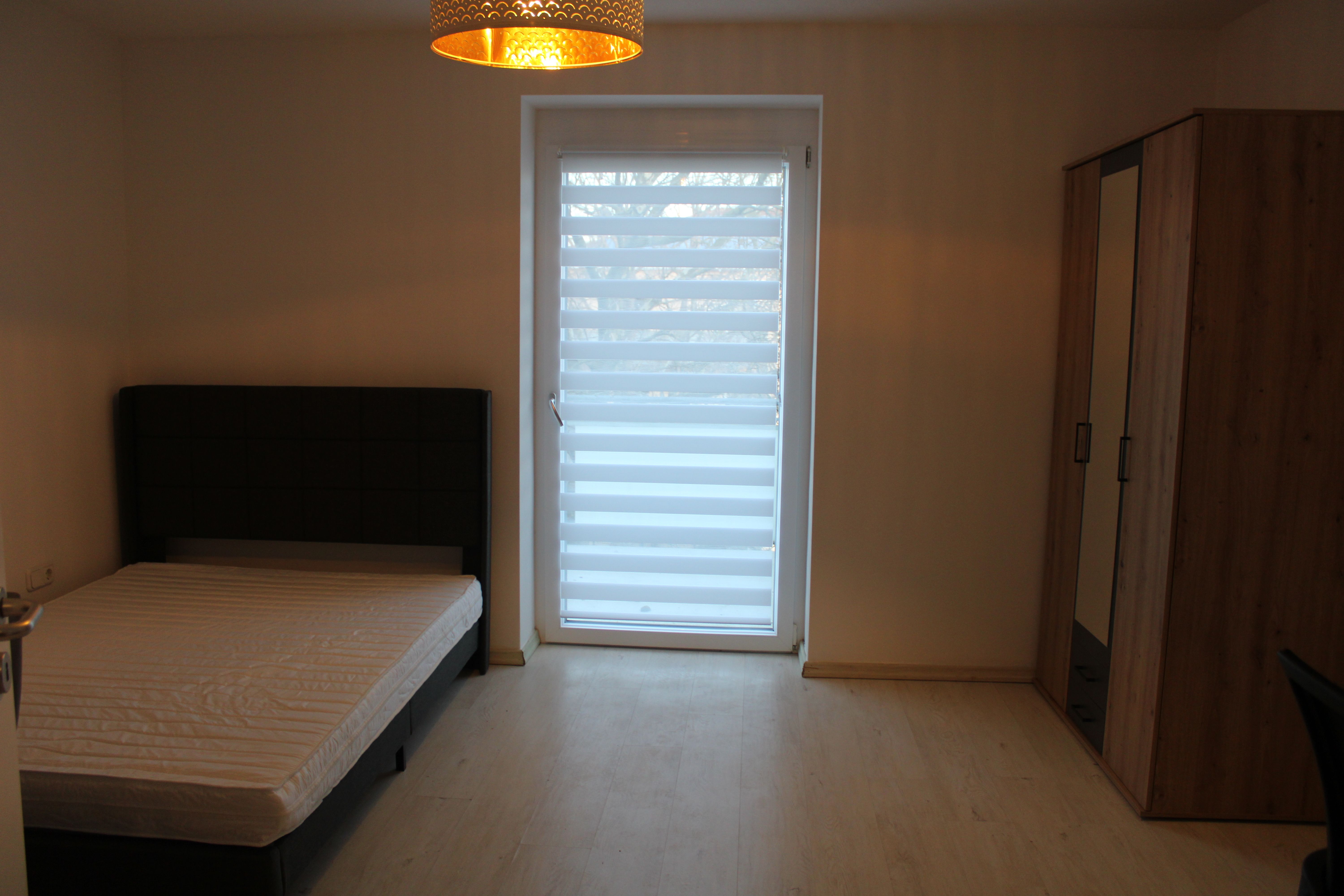Modern And Fashionable Suite In Augsburg - 4
